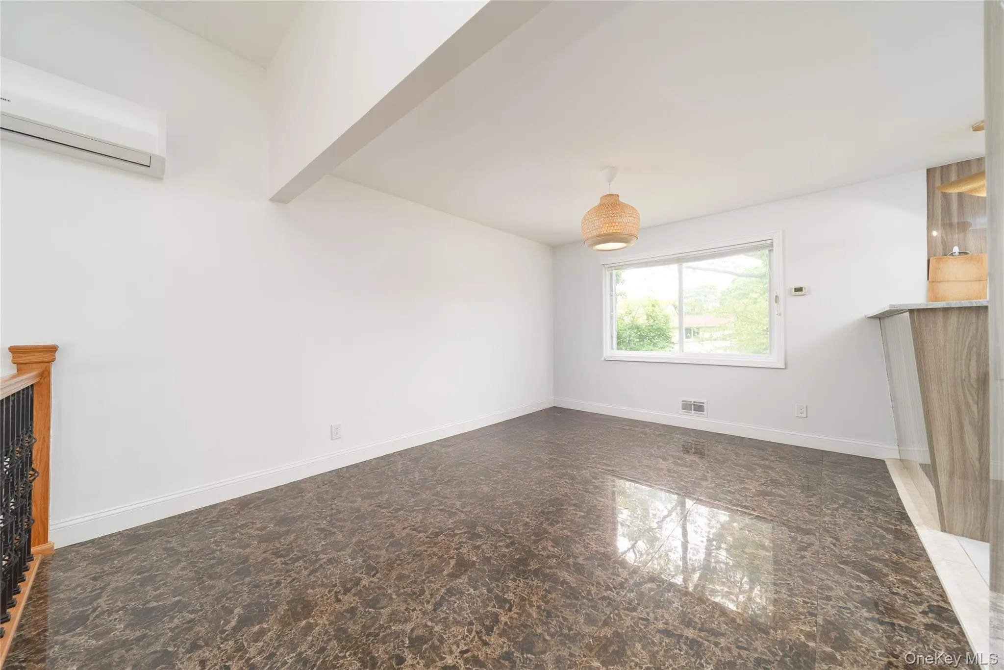 1 Horizon Road, North Hempstead, NY, 4 Bedrooms Bedrooms, 8 Rooms Rooms,3 BathroomsBathrooms,Residential,For Rent,Horizon,0,1007413 1 Horizon Road, North Hempstead, NY, 4 Bedrooms Bedrooms, 8 Rooms Rooms,3 BathroomsBathrooms,Residential,For Rent,Horizon,0,1007413