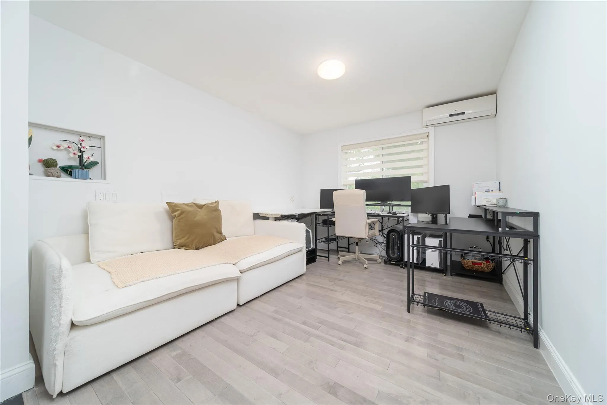 1 Horizon Road, North Hempstead, NY, 4 Bedrooms Bedrooms, 8 Rooms Rooms,3 BathroomsBathrooms,Residential,For Rent,Horizon,0,1007413 1 Horizon Road, North Hempstead, NY, 4 Bedrooms Bedrooms, 8 Rooms Rooms,3 BathroomsBathrooms,Residential,For Rent,Horizon,0,1007413