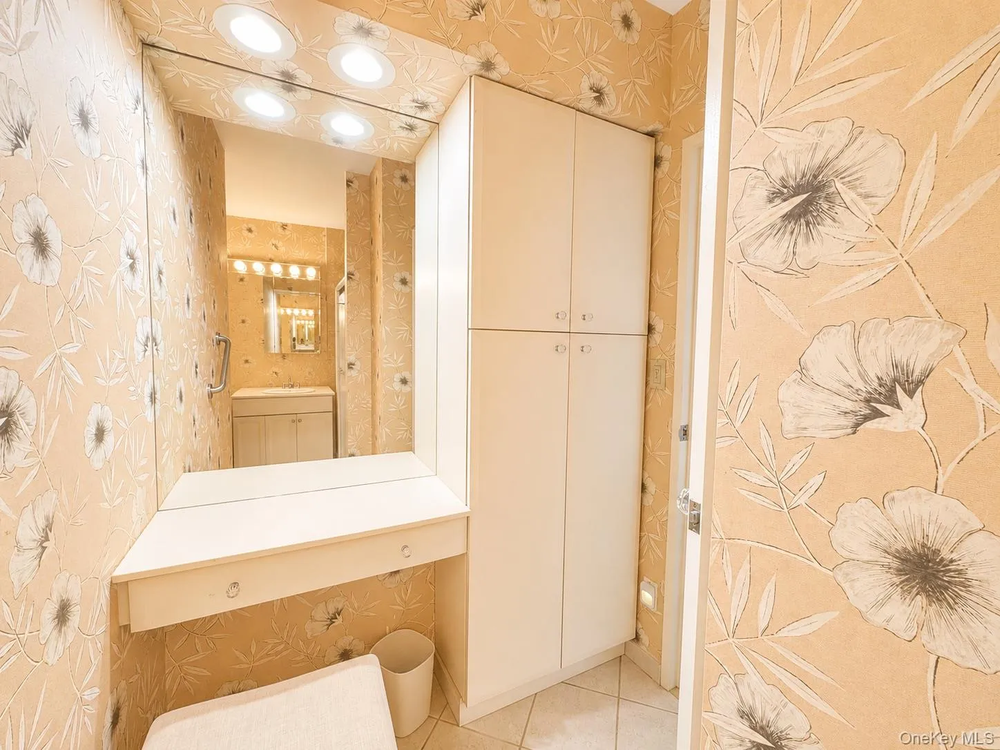 27010 Grand Central Parkway, New York, NY, 2 Bedrooms Bedrooms, 5 Rooms Rooms,2 BathroomsBathrooms,Residential,For Rent,Grand Central,0,1007416 27010 Grand Central Parkway, New York, NY, 2 Bedrooms Bedrooms, 5 Rooms Rooms,2 BathroomsBathrooms,Residential,For Rent,Grand Central,0,1007416