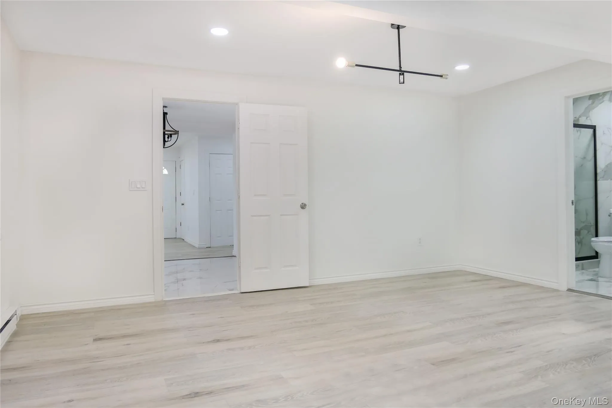 266 Station Road, Brookhaven, NY, 3 Bedrooms Bedrooms, 5 Rooms Rooms,2 BathroomsBathrooms,Residential,For Rent,Station,0,1007429 266 Station Road, Brookhaven, NY, 3 Bedrooms Bedrooms, 5 Rooms Rooms,2 BathroomsBathrooms,Residential,For Rent,Station,0,1007429