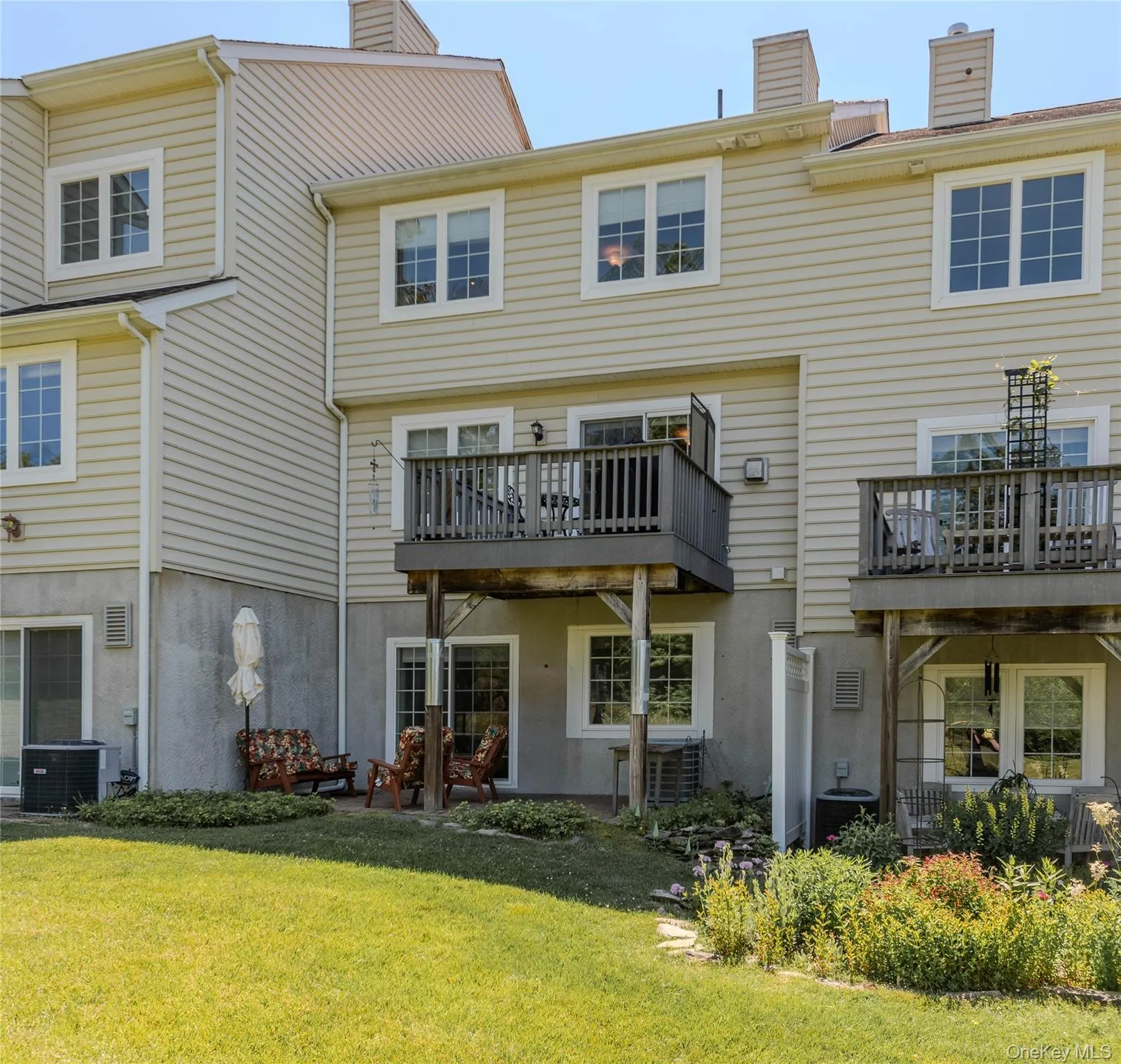 64 Hudson View Terrace, Hyde Park, NY, 2 Bedrooms Bedrooms, 5 Rooms Rooms,3 BathroomsBathrooms,Residential,For Rent,Hudson View,0,1007430 64 Hudson View Terrace, Hyde Park, NY, 2 Bedrooms Bedrooms, 5 Rooms Rooms,3 BathroomsBathrooms,Residential,For Rent,Hudson View,0,1007430