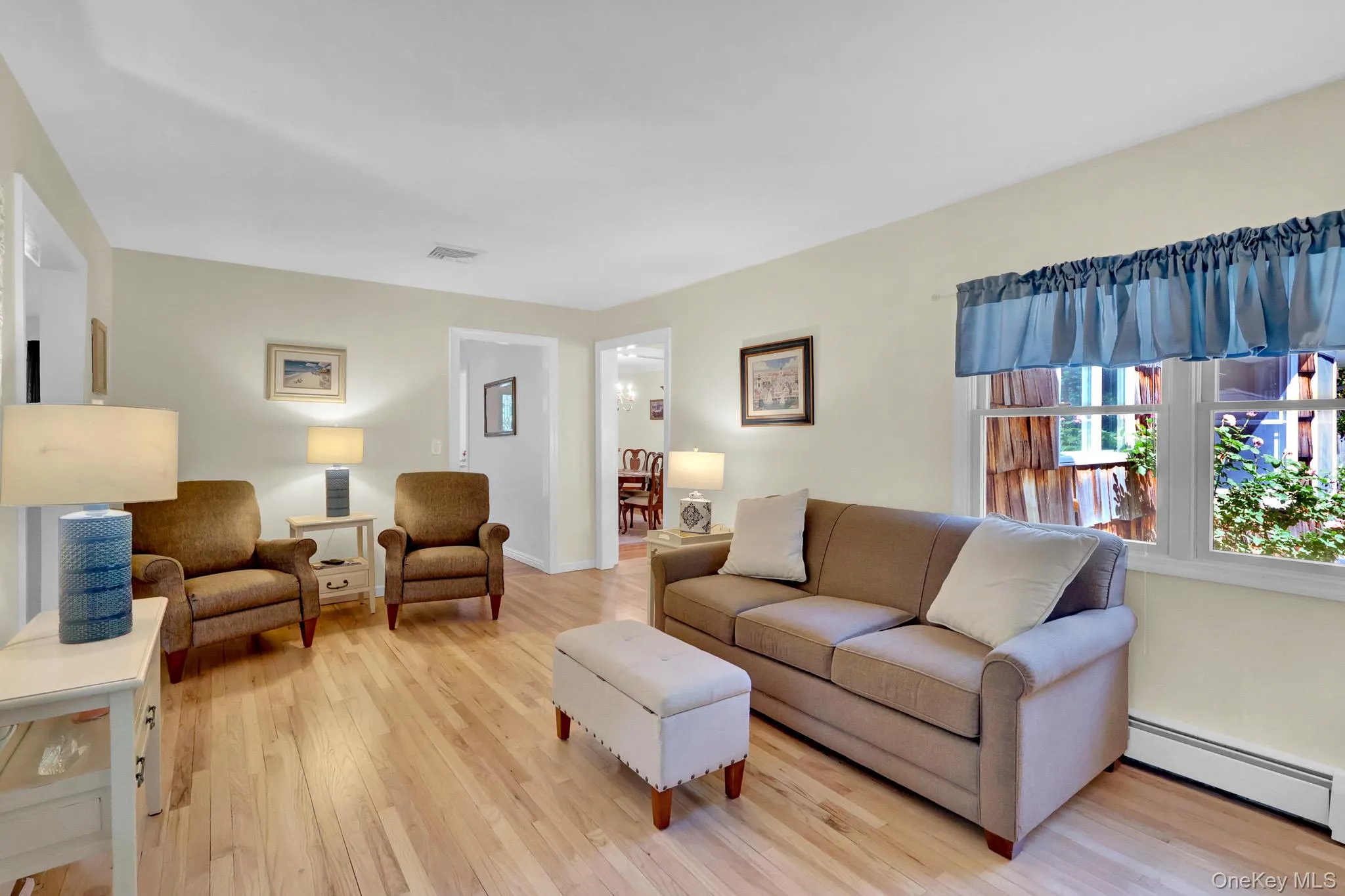 31 Penelope Drive, Brookhaven, NY, 4 Bedrooms Bedrooms, 8 Rooms Rooms,2 BathroomsBathrooms,Residential,For Rent,Penelope,0,1007433 31 Penelope Drive, Brookhaven, NY, 4 Bedrooms Bedrooms, 8 Rooms Rooms,2 BathroomsBathrooms,Residential,For Rent,Penelope,0,1007433