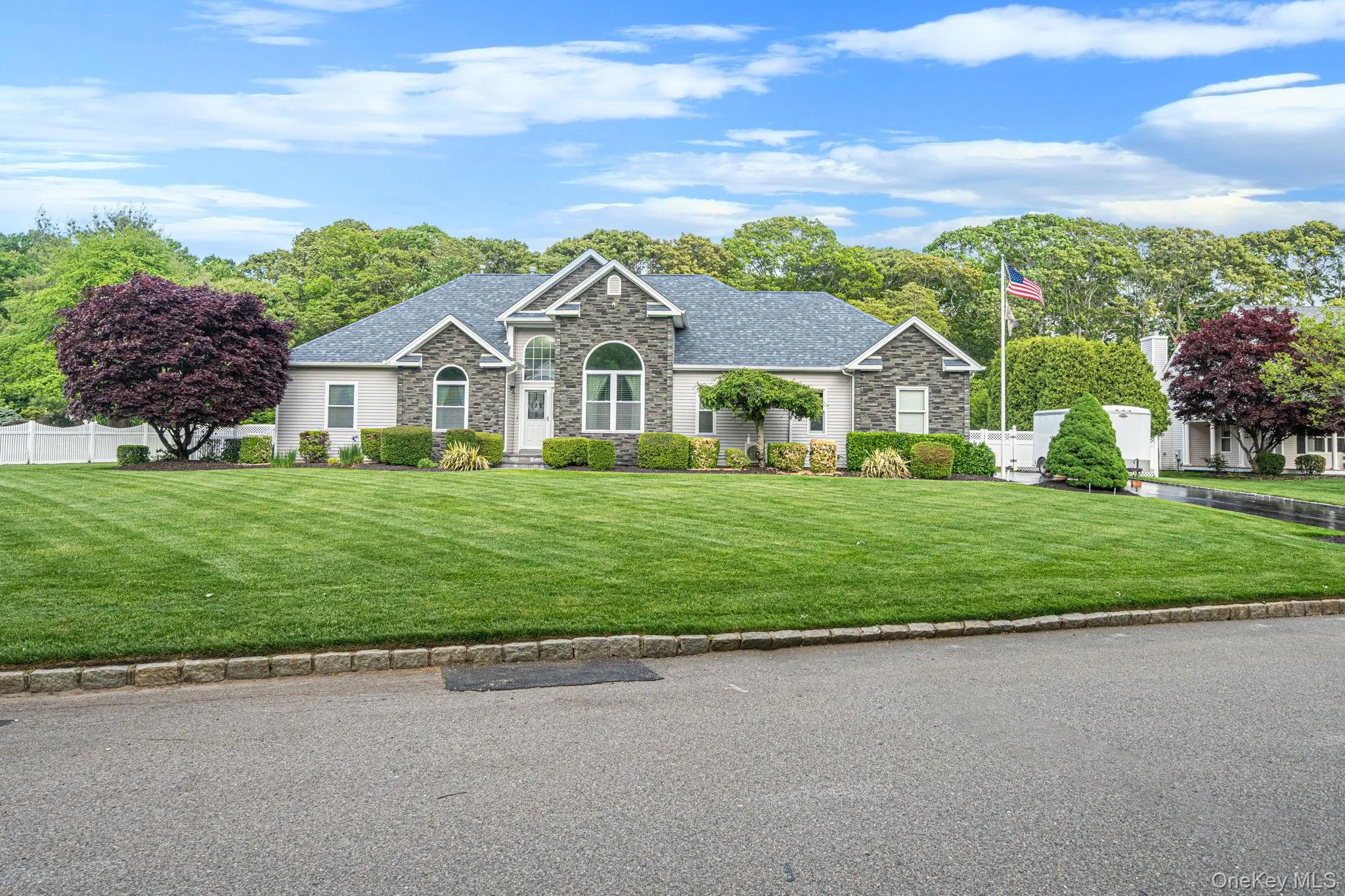 41 Paige Lane, Brookhaven, NY, 3 Bedrooms Bedrooms, 10 Rooms Rooms,3 BathroomsBathrooms,Residential,For Rent,Paige,0,1007441 41 Paige Lane, Brookhaven, NY, 3 Bedrooms Bedrooms, 10 Rooms Rooms,3 BathroomsBathrooms,Residential,For Rent,Paige,0,1007441