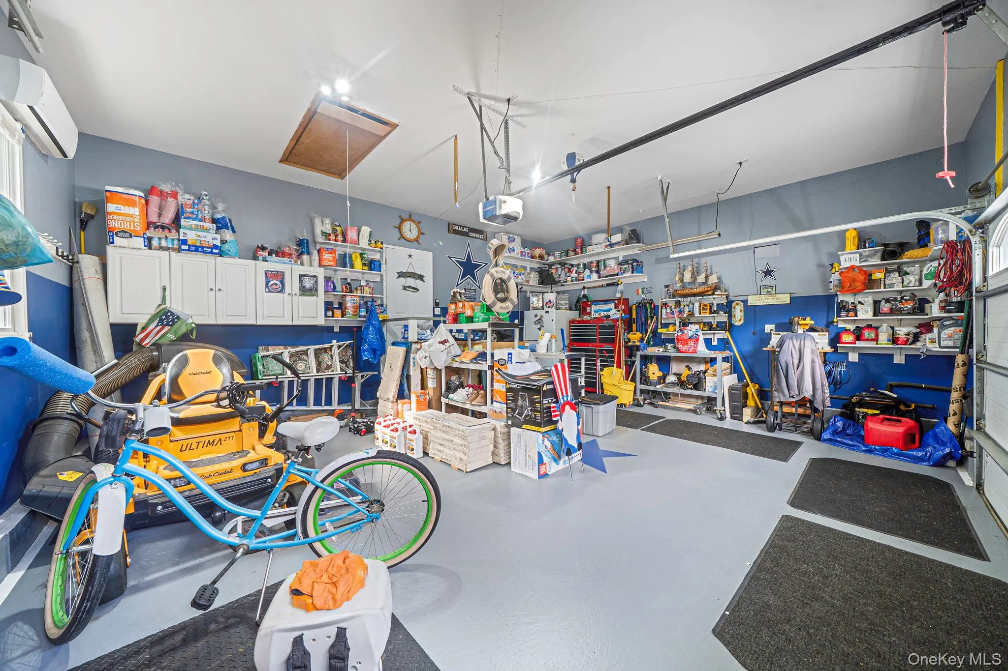 41 Paige Lane, Brookhaven, NY, 3 Bedrooms Bedrooms, 10 Rooms Rooms,3 BathroomsBathrooms,Residential,For Rent,Paige,0,1007441 41 Paige Lane, Brookhaven, NY, 3 Bedrooms Bedrooms, 10 Rooms Rooms,3 BathroomsBathrooms,Residential,For Rent,Paige,0,1007441