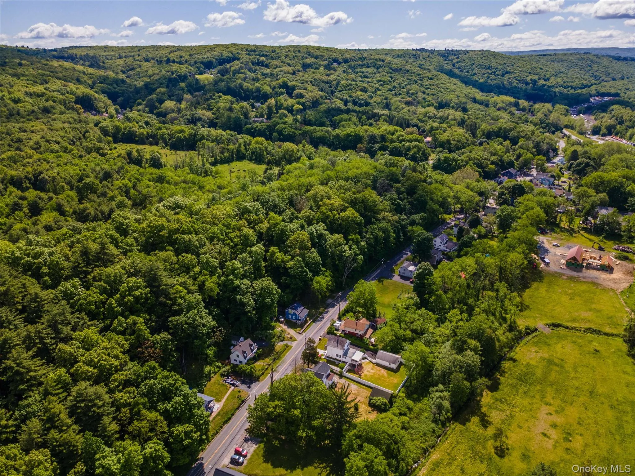 69 Main Street, Deerpark, NY, 3 Bedrooms Bedrooms, 9 Rooms Rooms,1 BathroomBathrooms,Residential,For Rent,Main,0,1007442 69 Main Street, Deerpark, NY, 3 Bedrooms Bedrooms, 9 Rooms Rooms,1 BathroomBathrooms,Residential,For Rent,Main,0,1007442