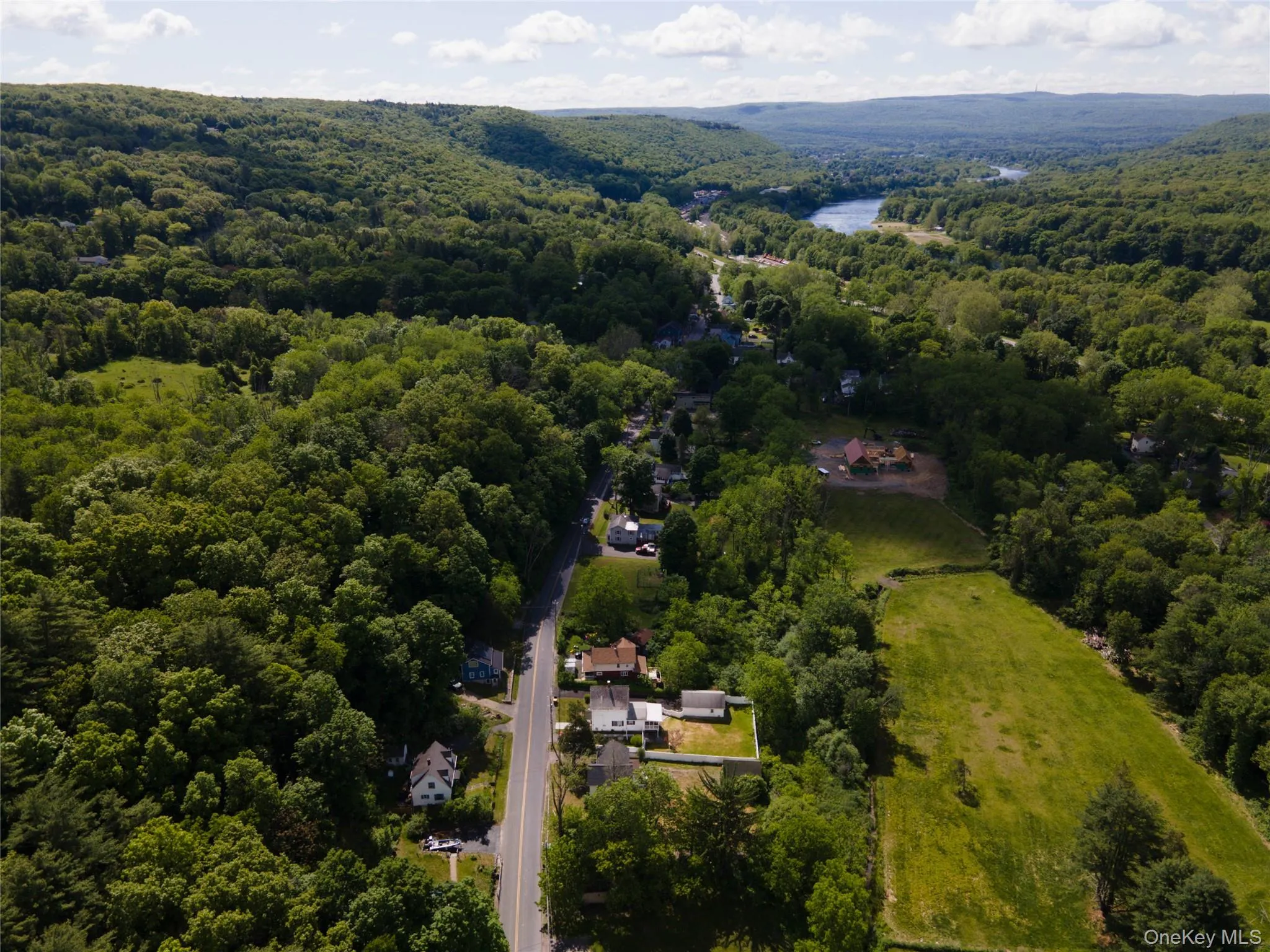 69 Main Street, Deerpark, NY, 3 Bedrooms Bedrooms, 9 Rooms Rooms,1 BathroomBathrooms,Residential,For Rent,Main,0,1007442 69 Main Street, Deerpark, NY, 3 Bedrooms Bedrooms, 9 Rooms Rooms,1 BathroomBathrooms,Residential,For Rent,Main,0,1007442