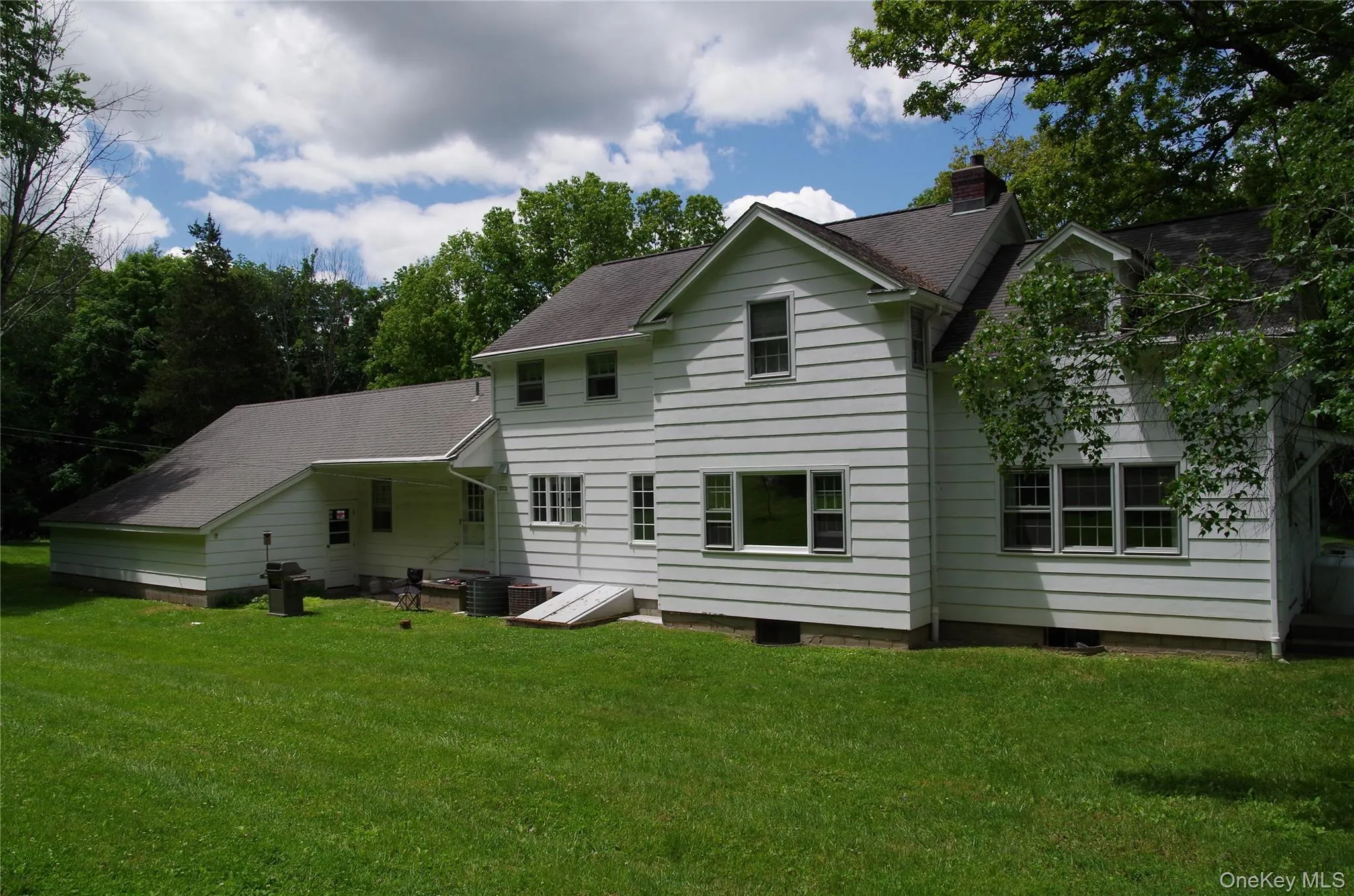 2464 Route 82, La Grange, NY, 4 Bedrooms Bedrooms, 8 Rooms Rooms,2 BathroomsBathrooms,Residential Lease,For Rent,Route 82,0,1007444 2464 Route 82, La Grange, NY, 4 Bedrooms Bedrooms, 8 Rooms Rooms,2 BathroomsBathrooms,Residential Lease,For Rent,Route 82,0,1007444
