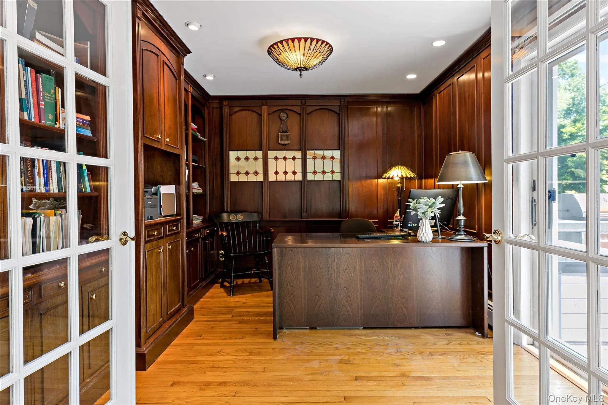 Private Office with Built-ins Private Office with Built-ins