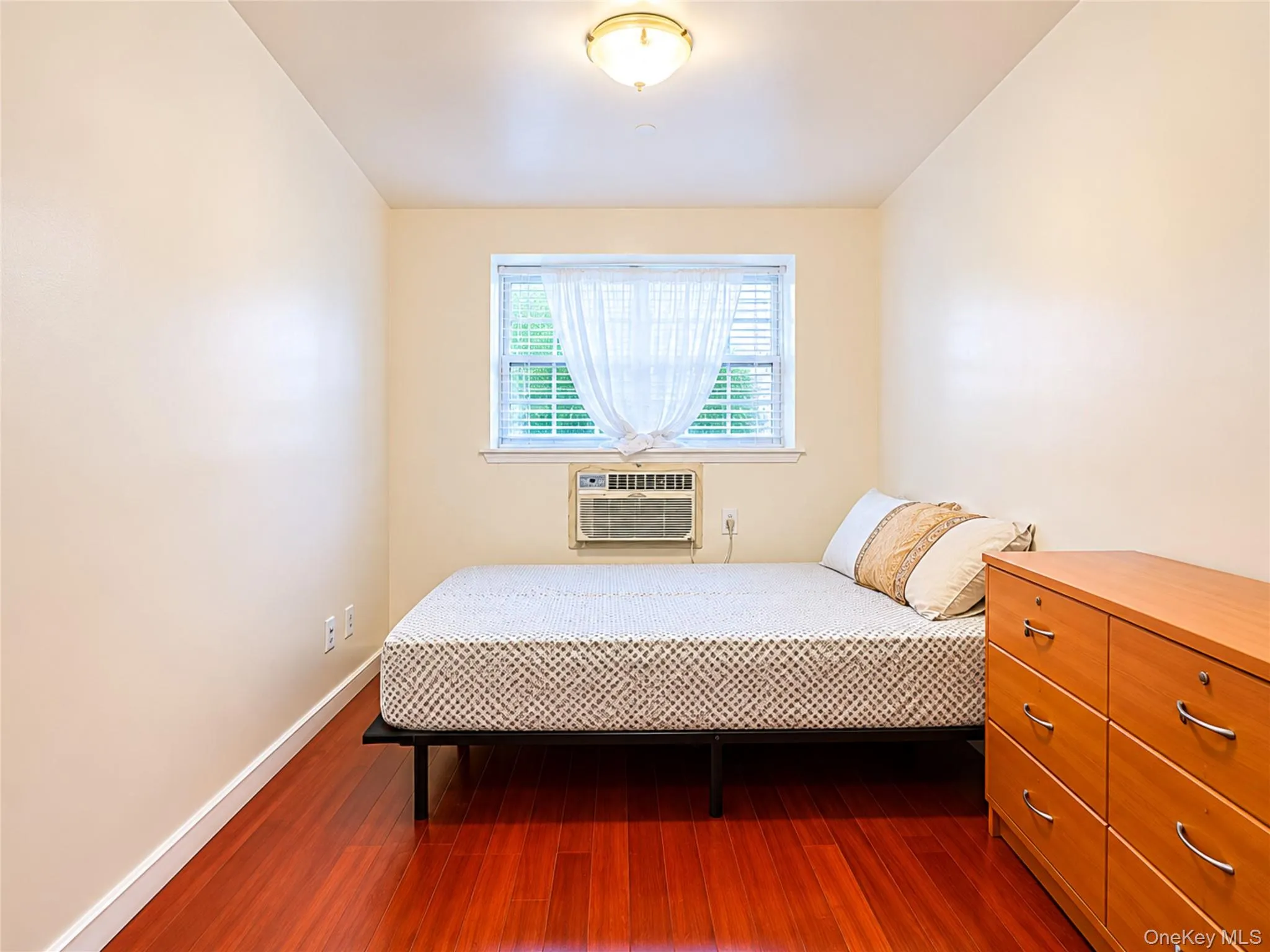 104-31 39th Avenue, New York, NY, 2 Bedrooms Bedrooms, 5 Rooms Rooms,1 BathroomBathrooms,Residential,For Rent,39th,0,1007458 104-31 39th Avenue, New York, NY, 2 Bedrooms Bedrooms, 5 Rooms Rooms,1 BathroomBathrooms,Residential,For Rent,39th,0,1007458