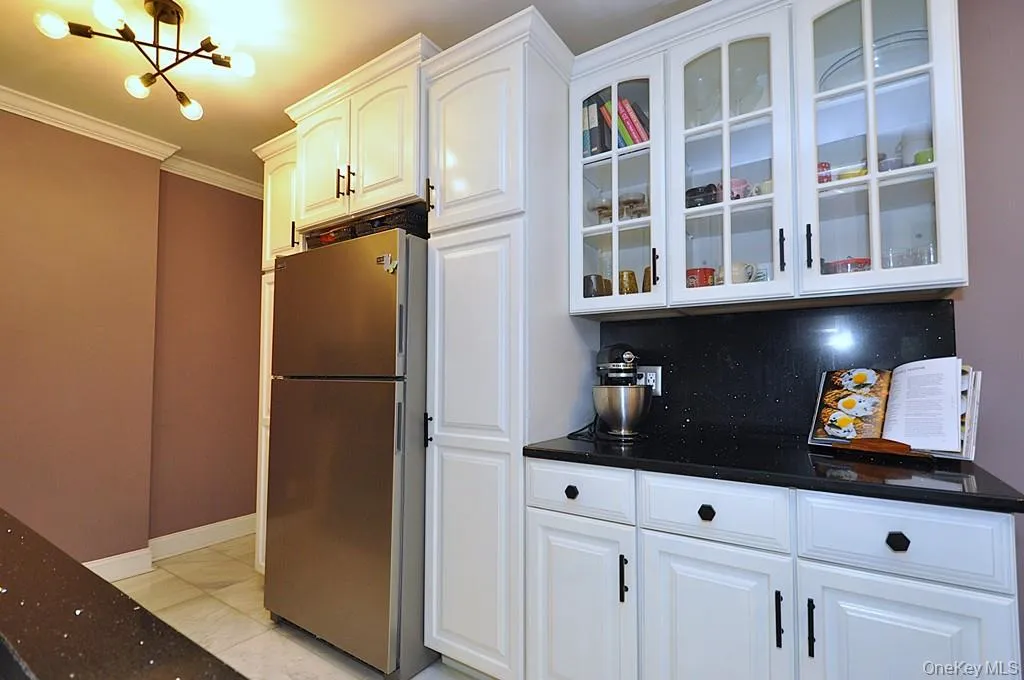 280 Bronxville Road, Yonkers, NY, 1 Bedroom Bedrooms, 3 Rooms Rooms,1 BathroomBathrooms,Residential,For Rent,Bronxville,0,1007459 280 Bronxville Road, Yonkers, NY, 1 Bedroom Bedrooms, 3 Rooms Rooms,1 BathroomBathrooms,Residential,For Rent,Bronxville,0,1007459