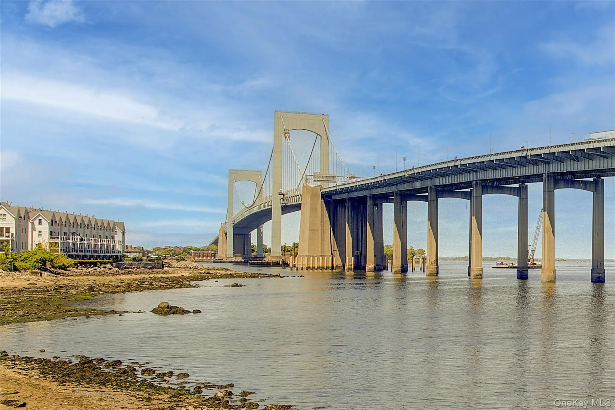 Waterfront & Bridge Waterfront & Bridge