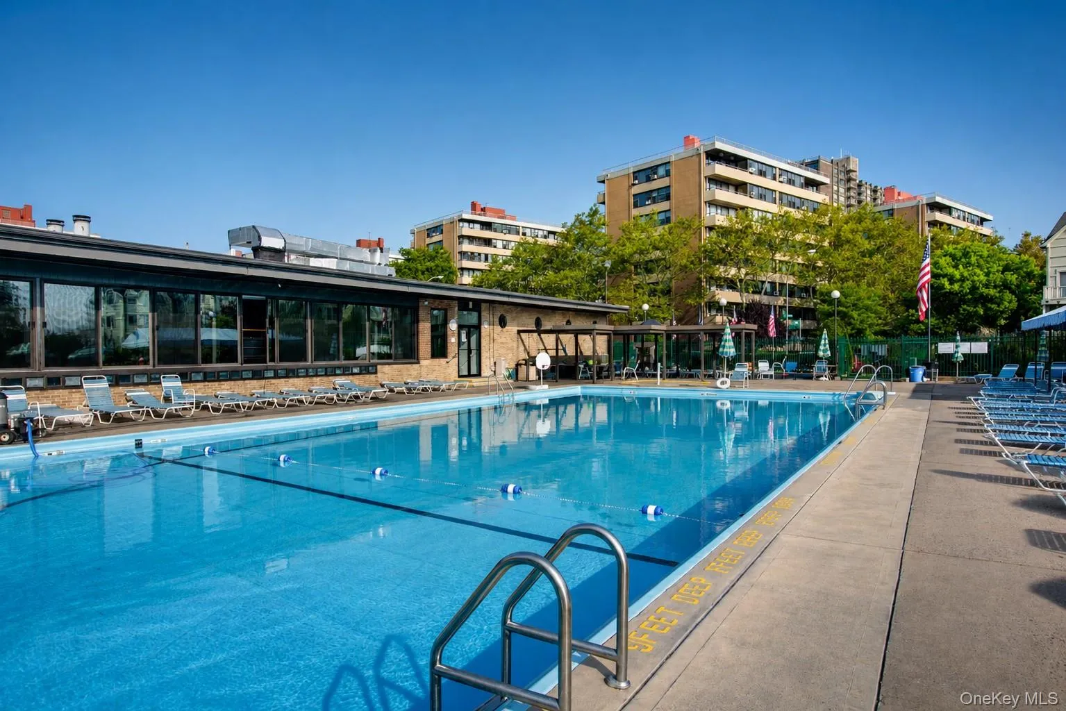 In-Ground Pool In-Ground Pool