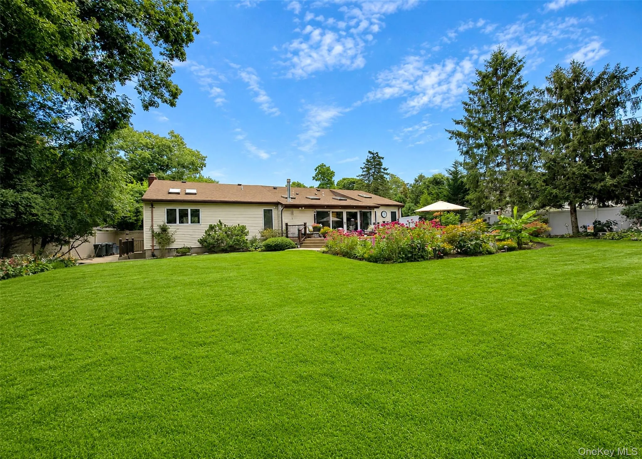 370 Avenue A, Brookhaven, NY, 4 Bedrooms Bedrooms, 8 Rooms Rooms,2 BathroomsBathrooms,Residential,For Rent,Avenue A,0,1007462 370 Avenue A, Brookhaven, NY, 4 Bedrooms Bedrooms, 8 Rooms Rooms,2 BathroomsBathrooms,Residential,For Rent,Avenue A,0,1007462