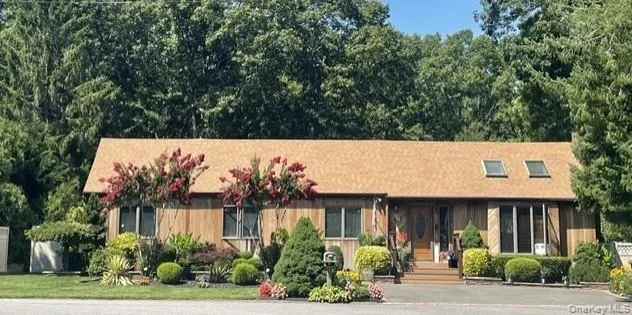370 Avenue A, Brookhaven, NY, 4 Bedrooms Bedrooms, 8 Rooms Rooms,2 BathroomsBathrooms,Residential,For Rent,Avenue A,0,1007462 370 Avenue A, Brookhaven, NY, 4 Bedrooms Bedrooms, 8 Rooms Rooms,2 BathroomsBathrooms,Residential,For Rent,Avenue A,0,1007462