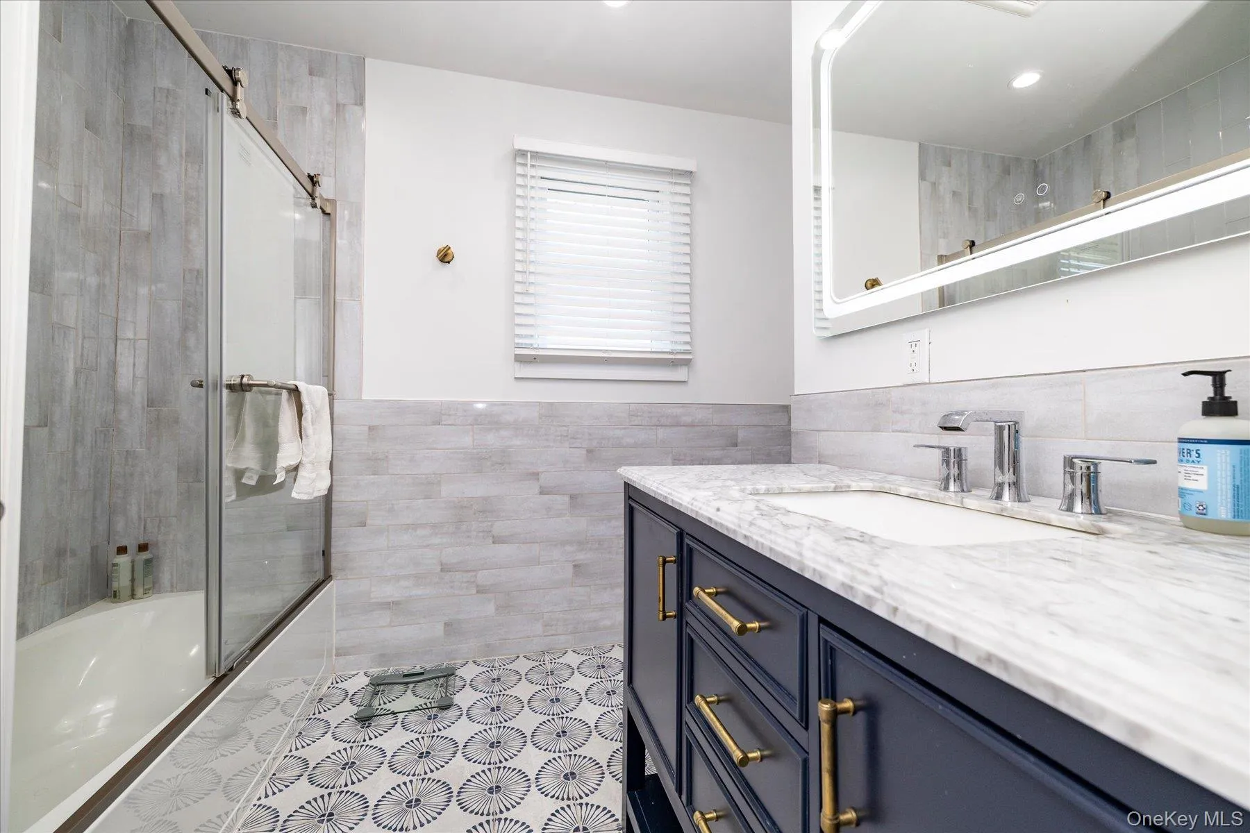 78 Oswego Avenue, Hempstead, NY, 4 Bedrooms Bedrooms, 7 Rooms Rooms,2 BathroomsBathrooms,Residential,For Rent,Oswego,0,1007465 78 Oswego Avenue, Hempstead, NY, 4 Bedrooms Bedrooms, 7 Rooms Rooms,2 BathroomsBathrooms,Residential,For Rent,Oswego,0,1007465