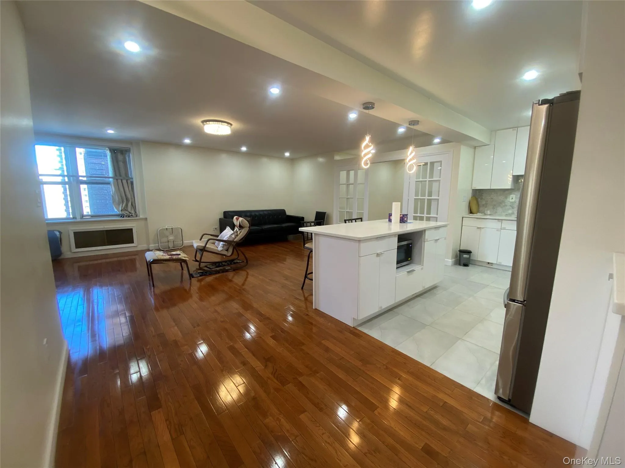 134-54 Maple Avenue, New York, NY, 1 Bedroom Bedrooms, 3 Rooms Rooms,1 BathroomBathrooms,Residential,For Rent,Maple,0,1007468 134-54 Maple Avenue, New York, NY, 1 Bedroom Bedrooms, 3 Rooms Rooms,1 BathroomBathrooms,Residential,For Rent,Maple,0,1007468