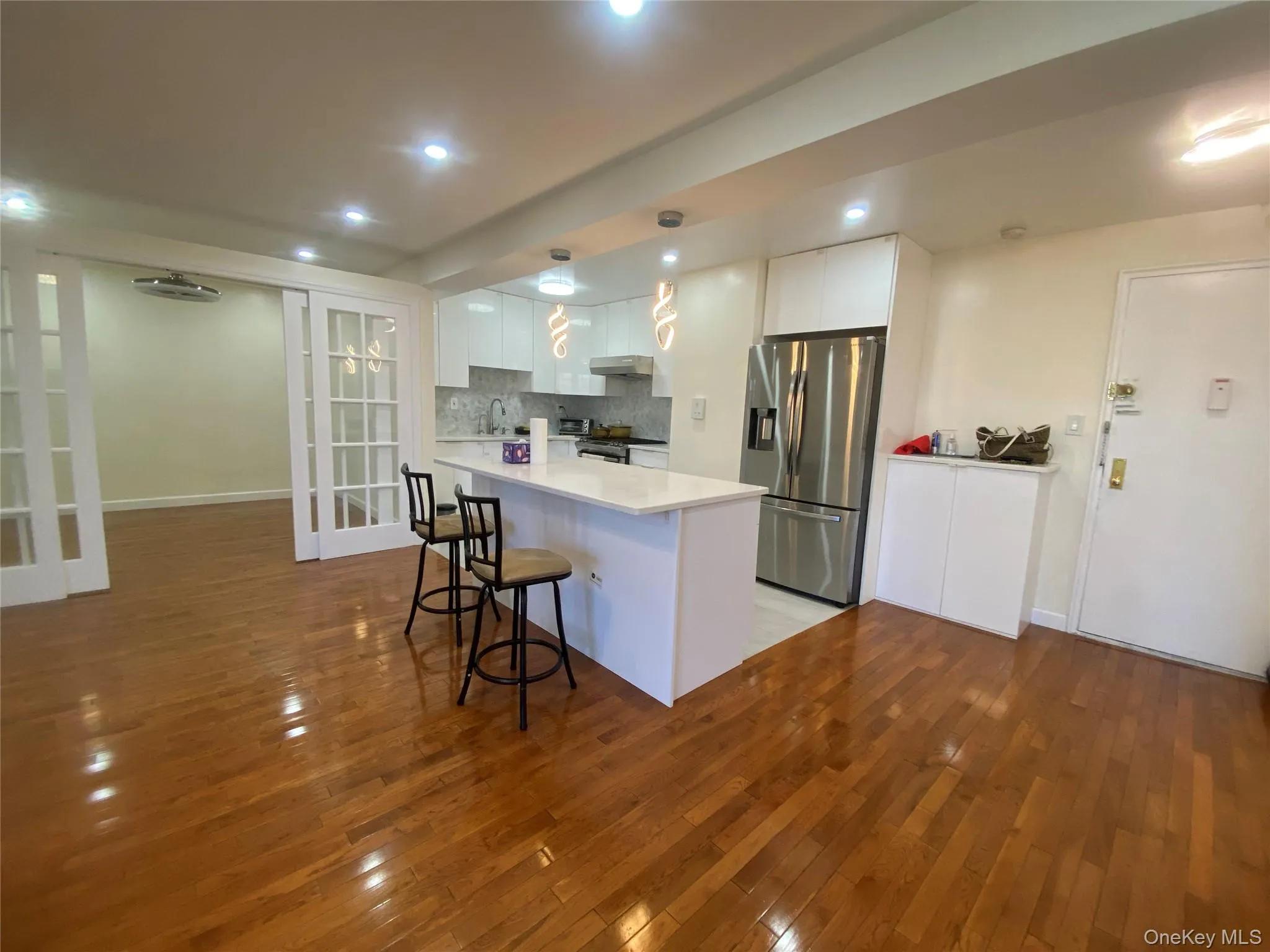 134-54 Maple Avenue, New York, NY, 1 Bedroom Bedrooms, 3 Rooms Rooms,1 BathroomBathrooms,Residential,For Rent,Maple,0,1007468 134-54 Maple Avenue, New York, NY, 1 Bedroom Bedrooms, 3 Rooms Rooms,1 BathroomBathrooms,Residential,For Rent,Maple,0,1007468
