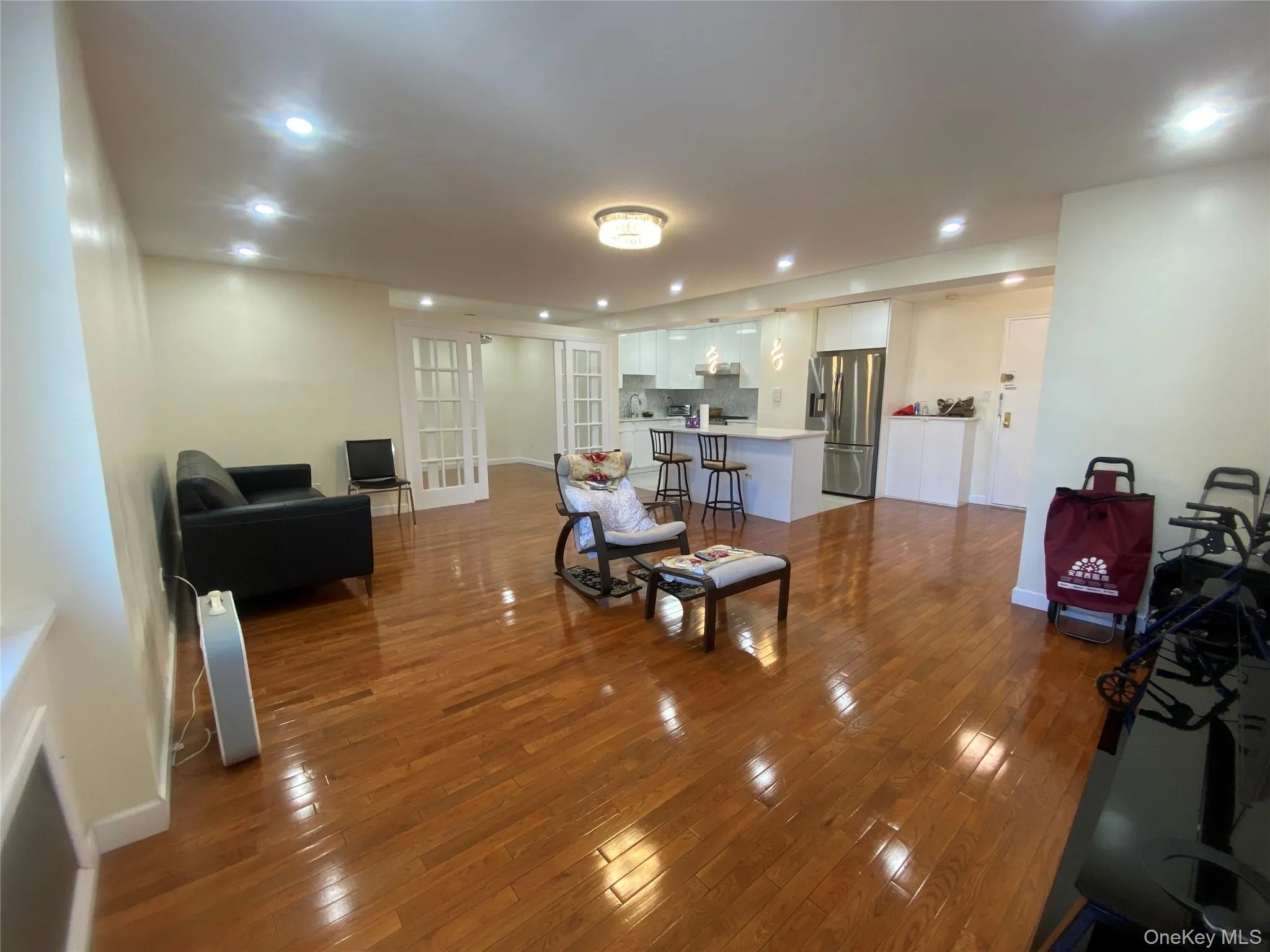 134-54 Maple Avenue, New York, NY, 1 Bedroom Bedrooms, 3 Rooms Rooms,1 BathroomBathrooms,Residential,For Rent,Maple,0,1007468 134-54 Maple Avenue, New York, NY, 1 Bedroom Bedrooms, 3 Rooms Rooms,1 BathroomBathrooms,Residential,For Rent,Maple,0,1007468