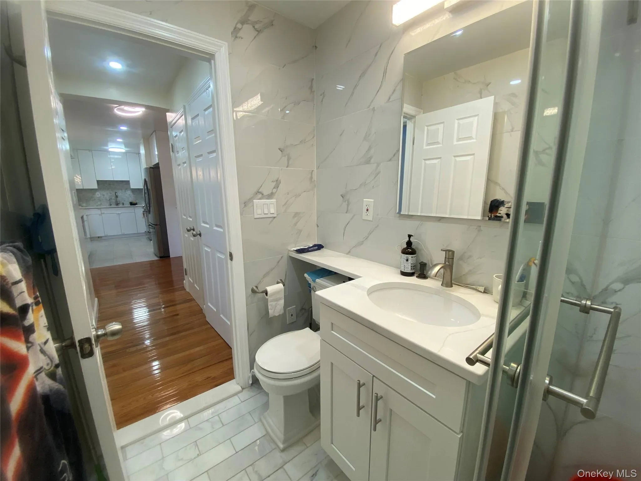 134-54 Maple Avenue, New York, NY, 1 Bedroom Bedrooms, 3 Rooms Rooms,1 BathroomBathrooms,Residential,For Rent,Maple,0,1007468 134-54 Maple Avenue, New York, NY, 1 Bedroom Bedrooms, 3 Rooms Rooms,1 BathroomBathrooms,Residential,For Rent,Maple,0,1007468