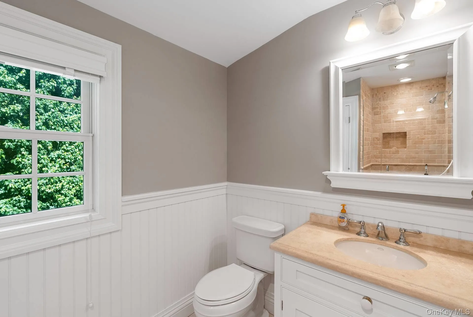 6 Woodruff Lane, Southampton, NY, 5 Bedrooms Bedrooms, 16 Rooms Rooms,6 BathroomsBathrooms,Residential,For Rent,Woodruff,0,1007474 6 Woodruff Lane, Southampton, NY, 5 Bedrooms Bedrooms, 16 Rooms Rooms,6 BathroomsBathrooms,Residential,For Rent,Woodruff,0,1007474