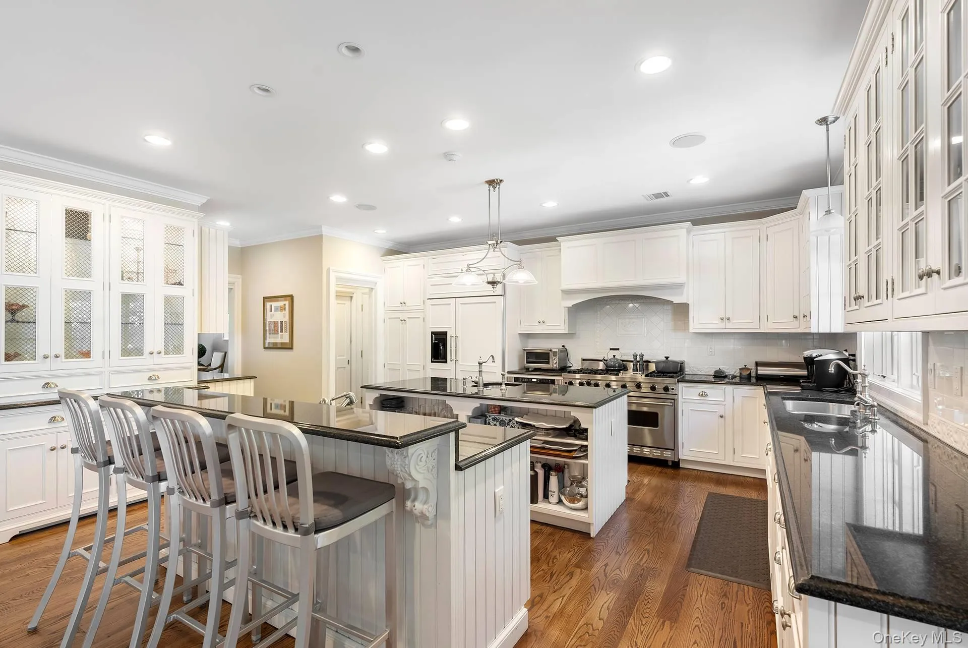 6 Woodruff Lane, Southampton, NY, 5 Bedrooms Bedrooms, 16 Rooms Rooms,6 BathroomsBathrooms,Residential,For Rent,Woodruff,0,1007474 6 Woodruff Lane, Southampton, NY, 5 Bedrooms Bedrooms, 16 Rooms Rooms,6 BathroomsBathrooms,Residential,For Rent,Woodruff,0,1007474