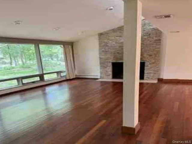 200 Judson Avenue, Greenburgh, NY, 5 Bedrooms Bedrooms, 10 Rooms Rooms,5 BathroomsBathrooms,Residential,For Rent,Judson,0,1007480 200 Judson Avenue, Greenburgh, NY, 5 Bedrooms Bedrooms, 10 Rooms Rooms,5 BathroomsBathrooms,Residential,For Rent,Judson,0,1007480