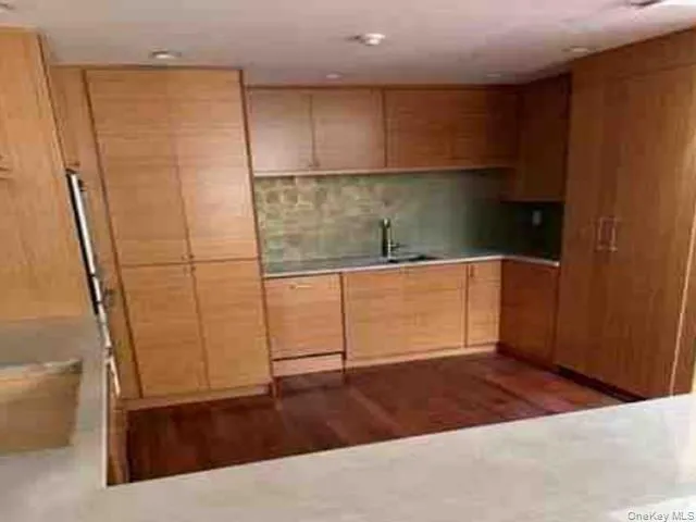 200 Judson Avenue, Greenburgh, NY, 5 Bedrooms Bedrooms, 10 Rooms Rooms,5 BathroomsBathrooms,Residential,For Rent,Judson,0,1007480 200 Judson Avenue, Greenburgh, NY, 5 Bedrooms Bedrooms, 10 Rooms Rooms,5 BathroomsBathrooms,Residential,For Rent,Judson,0,1007480