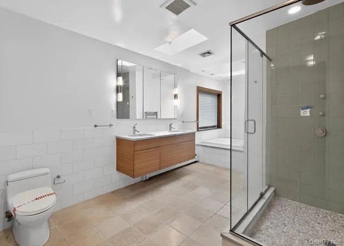 200 Judson Avenue, Greenburgh, NY, 5 Bedrooms Bedrooms, 10 Rooms Rooms,5 BathroomsBathrooms,Residential,For Rent,Judson,0,1007480 200 Judson Avenue, Greenburgh, NY, 5 Bedrooms Bedrooms, 10 Rooms Rooms,5 BathroomsBathrooms,Residential,For Rent,Judson,0,1007480