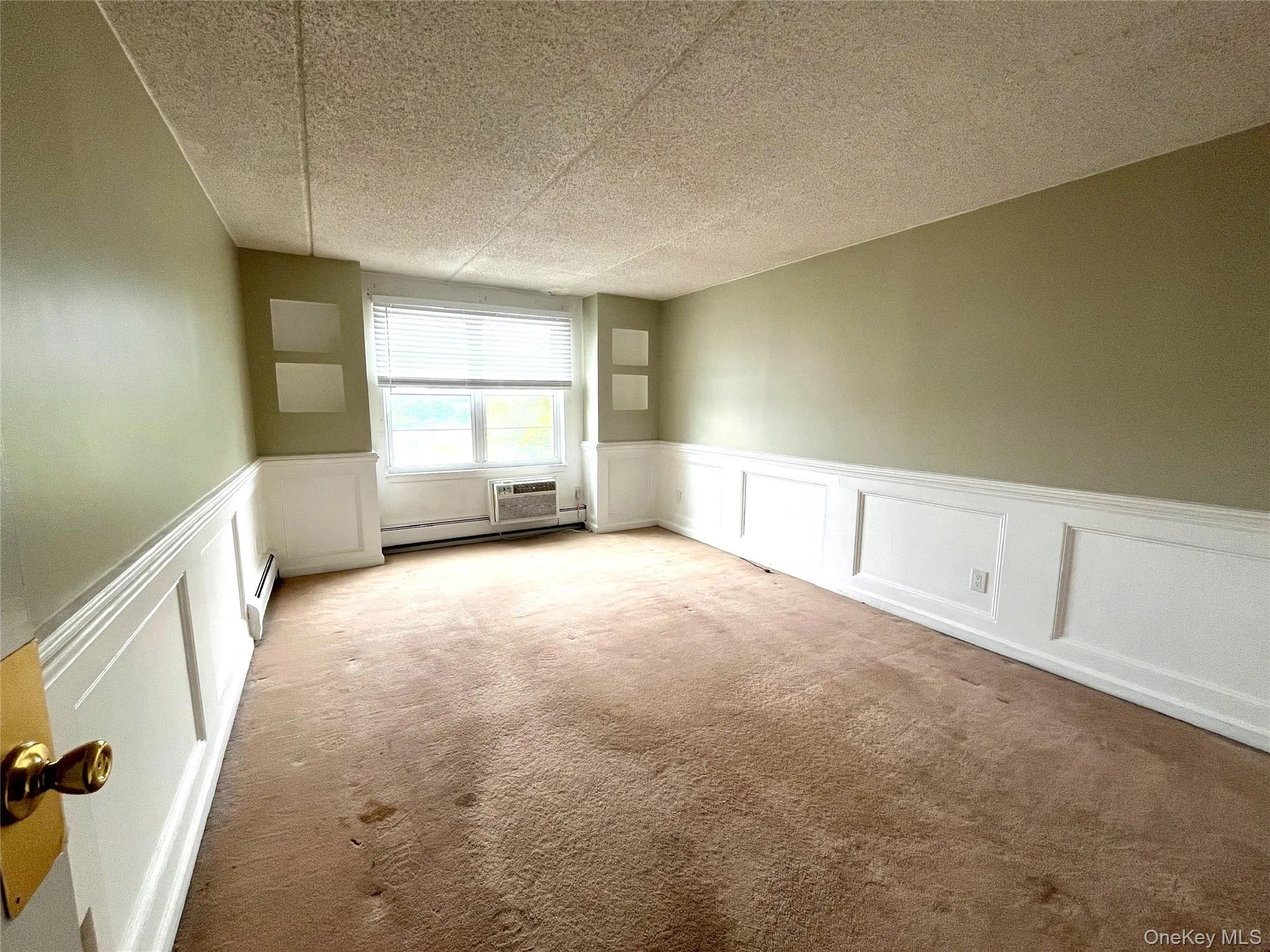 35 Park Avenue, Ramapo, NY, 1 Bedroom Bedrooms, 4 Rooms Rooms,1 BathroomBathrooms,Residential Lease,For Rent,Park,0,1007482 35 Park Avenue, Ramapo, NY, 1 Bedroom Bedrooms, 4 Rooms Rooms,1 BathroomBathrooms,Residential Lease,For Rent,Park,0,1007482