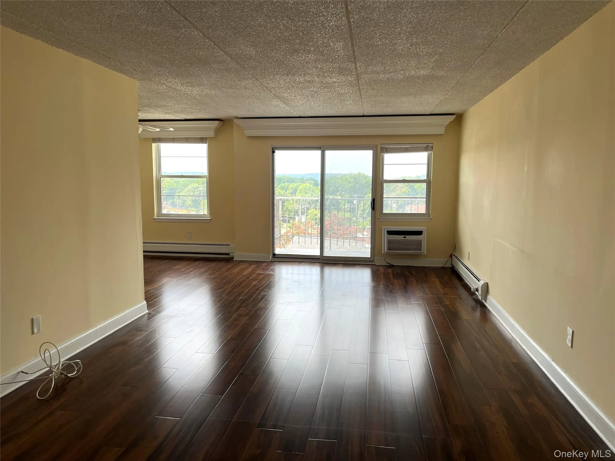 35 Park Avenue, Ramapo, NY, 1 Bedroom Bedrooms, 4 Rooms Rooms,1 BathroomBathrooms,Residential Lease,For Rent,Park,0,1007482 35 Park Avenue, Ramapo, NY, 1 Bedroom Bedrooms, 4 Rooms Rooms,1 BathroomBathrooms,Residential Lease,For Rent,Park,0,1007482