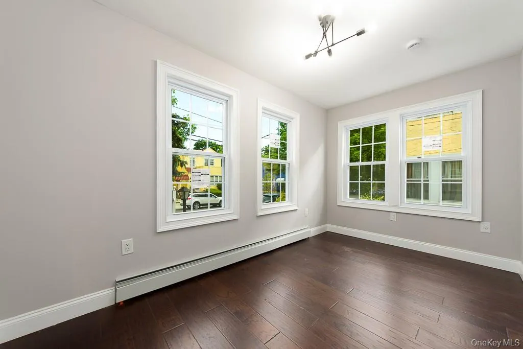 13534 234th Place, New York, NY, 4 Bedrooms Bedrooms, 8 Rooms Rooms,3 BathroomsBathrooms,Residential,For Rent,234th,0,1007483 13534 234th Place, New York, NY, 4 Bedrooms Bedrooms, 8 Rooms Rooms,3 BathroomsBathrooms,Residential,For Rent,234th,0,1007483