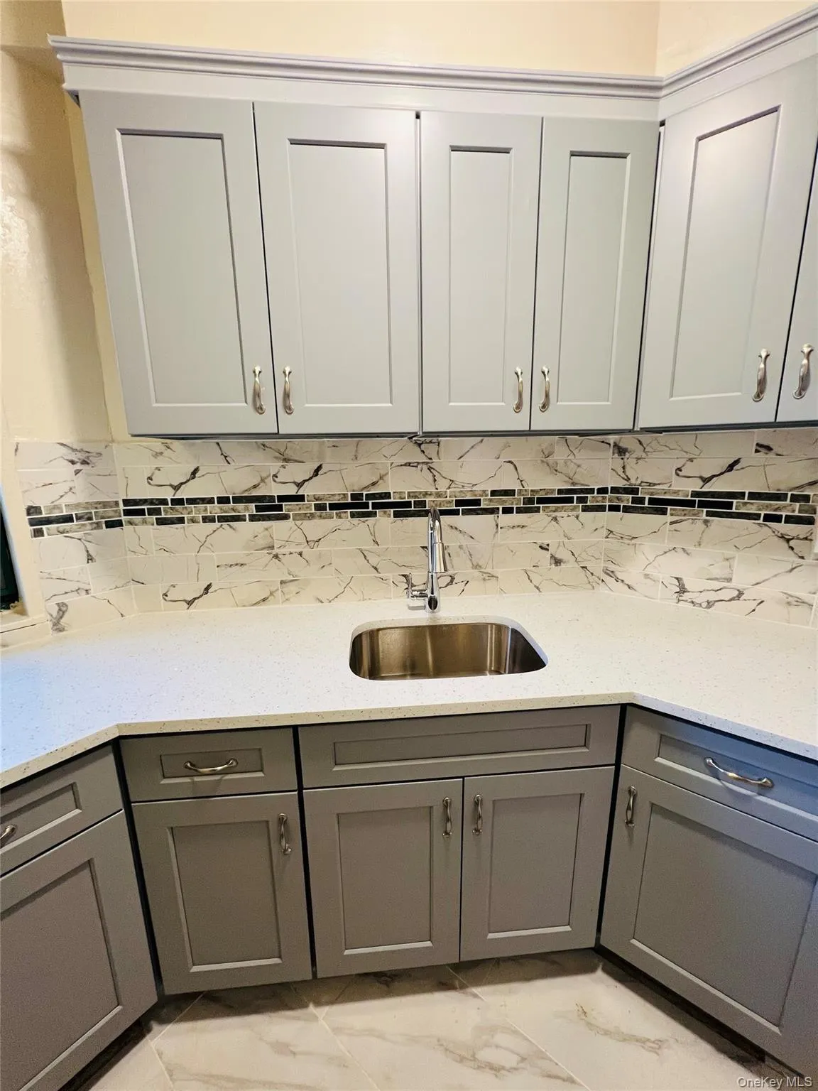 2033 Mc Graw Avenue, New York, NY, 2 Bedrooms Bedrooms, 4 Rooms Rooms,1 BathroomBathrooms,Residential,For Rent,Mc Graw,0,1007492 2033 Mc Graw Avenue, New York, NY, 2 Bedrooms Bedrooms, 4 Rooms Rooms,1 BathroomBathrooms,Residential,For Rent,Mc Graw,0,1007492