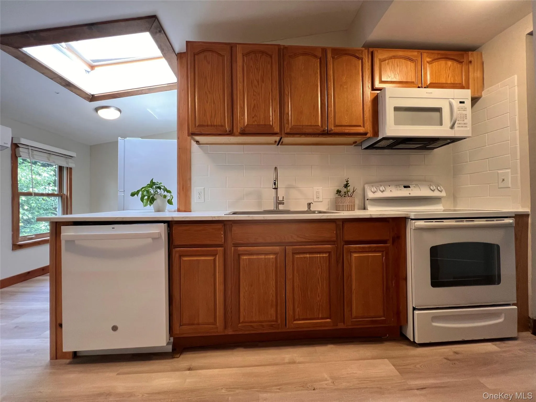 11 Church Street, Plattekill, NY, 1 Bedroom Bedrooms, 5 Rooms Rooms,1 BathroomBathrooms,Residential Lease,For Rent,Church,0,1007496 11 Church Street, Plattekill, NY, 1 Bedroom Bedrooms, 5 Rooms Rooms,1 BathroomBathrooms,Residential Lease,For Rent,Church,0,1007496