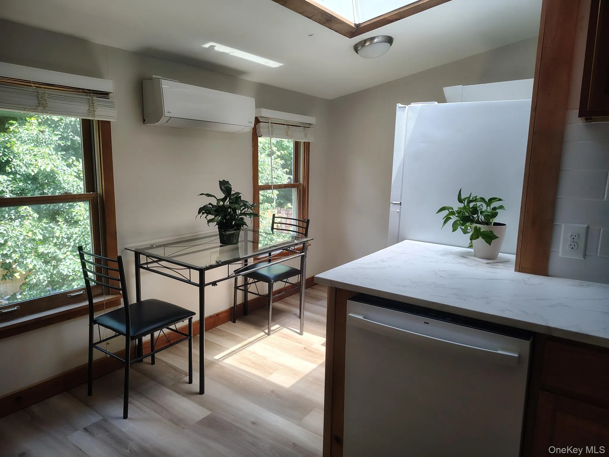 11 Church Street, Plattekill, NY, 1 Bedroom Bedrooms, 5 Rooms Rooms,1 BathroomBathrooms,Residential Lease,For Rent,Church,0,1007496 11 Church Street, Plattekill, NY, 1 Bedroom Bedrooms, 5 Rooms Rooms,1 BathroomBathrooms,Residential Lease,For Rent,Church,0,1007496