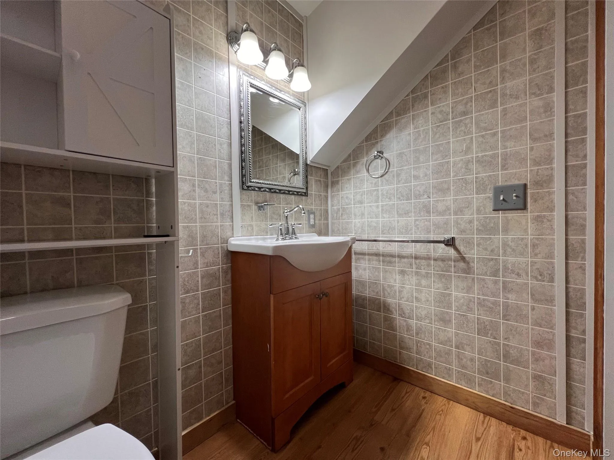 11 Church Street, Plattekill, NY, 1 Bedroom Bedrooms, 5 Rooms Rooms,1 BathroomBathrooms,Residential Lease,For Rent,Church,0,1007496 11 Church Street, Plattekill, NY, 1 Bedroom Bedrooms, 5 Rooms Rooms,1 BathroomBathrooms,Residential Lease,For Rent,Church,0,1007496
