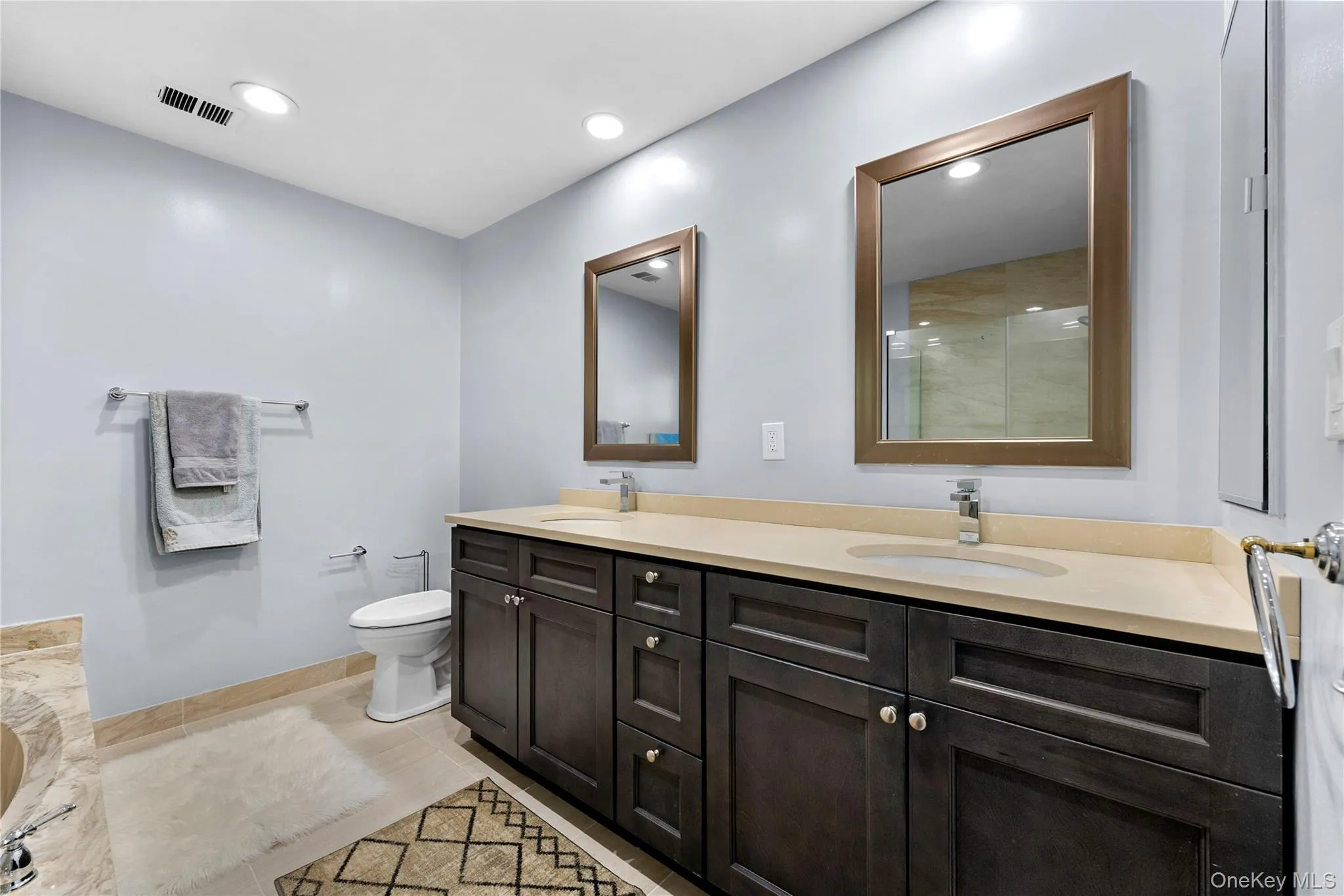 246 Hamlet Drive, Oyster Bay, NY, 3 Bedrooms Bedrooms, 8 Rooms Rooms,2 BathroomsBathrooms,Residential,For Rent,Hamlet,0,1007497 246 Hamlet Drive, Oyster Bay, NY, 3 Bedrooms Bedrooms, 8 Rooms Rooms,2 BathroomsBathrooms,Residential,For Rent,Hamlet,0,1007497