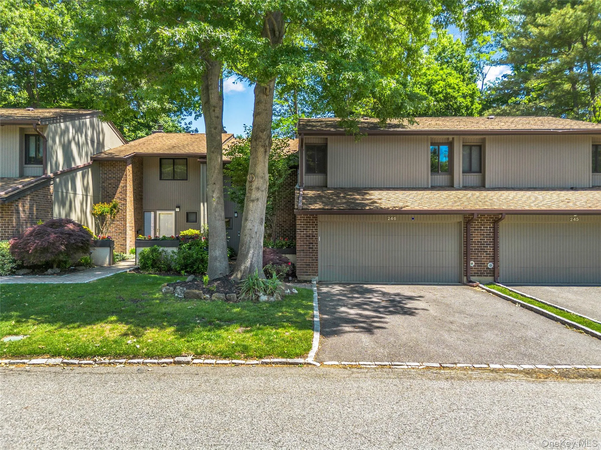 246 Hamlet Drive, Oyster Bay, NY, 3 Bedrooms Bedrooms, 8 Rooms Rooms,2 BathroomsBathrooms,Residential,For Rent,Hamlet,0,1007497 246 Hamlet Drive, Oyster Bay, NY, 3 Bedrooms Bedrooms, 8 Rooms Rooms,2 BathroomsBathrooms,Residential,For Rent,Hamlet,0,1007497