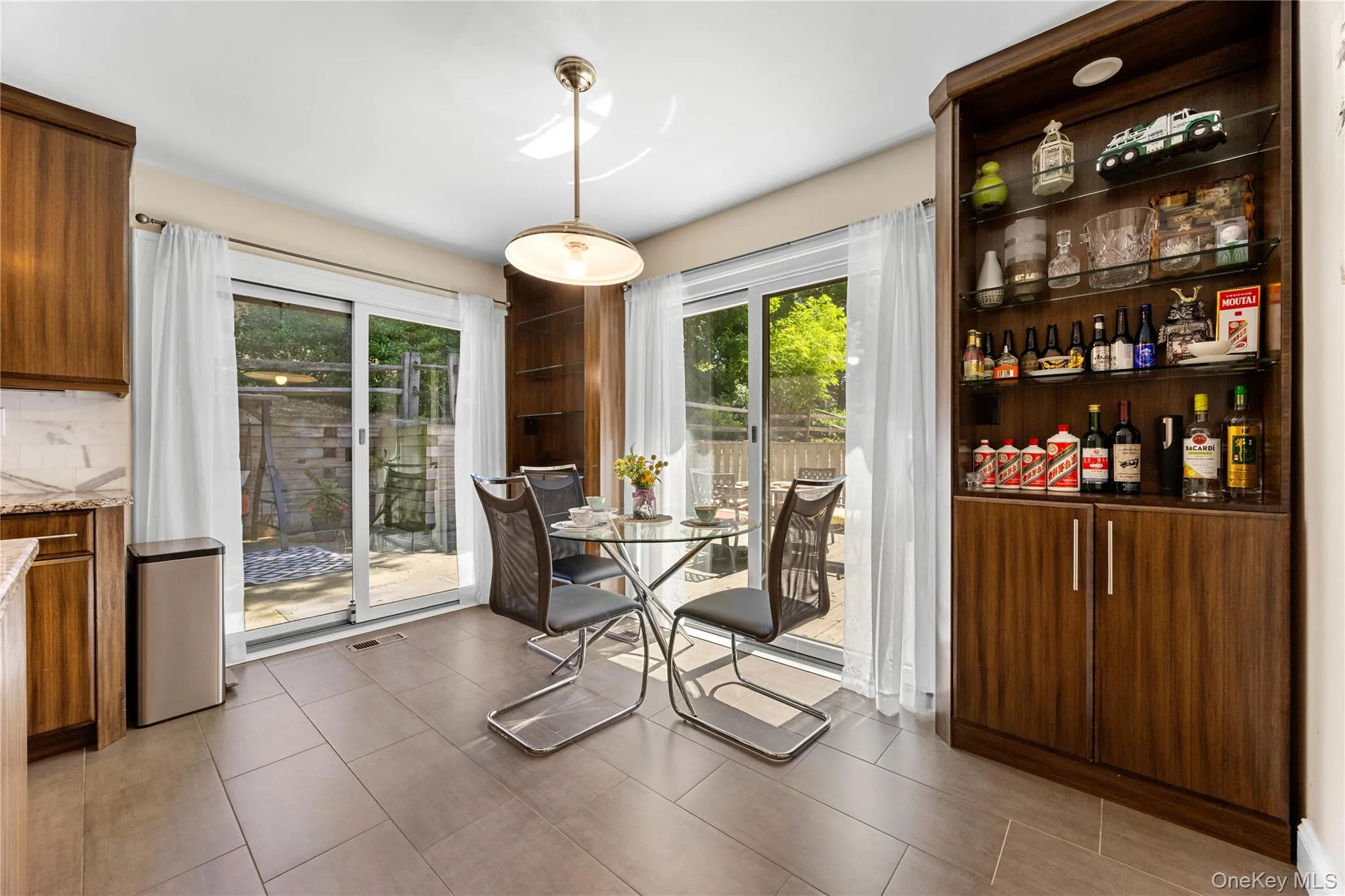 246 Hamlet Drive, Oyster Bay, NY, 3 Bedrooms Bedrooms, 8 Rooms Rooms,2 BathroomsBathrooms,Residential,For Rent,Hamlet,0,1007497 246 Hamlet Drive, Oyster Bay, NY, 3 Bedrooms Bedrooms, 8 Rooms Rooms,2 BathroomsBathrooms,Residential,For Rent,Hamlet,0,1007497