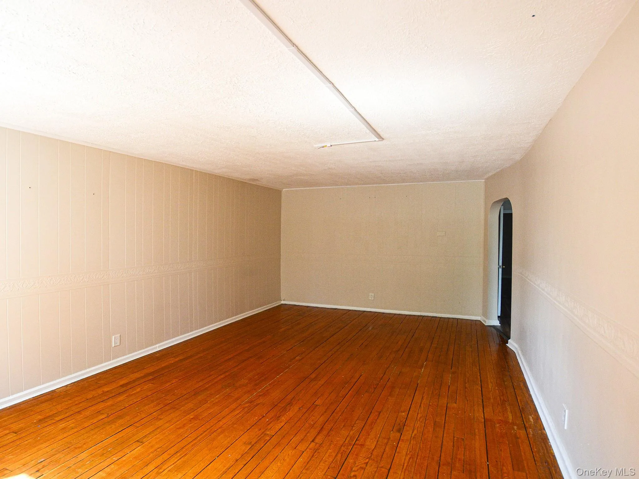 84-26 Little Neck Parkway, New York, NY, 2 Bedrooms Bedrooms, 4 Rooms Rooms,1 BathroomBathrooms,Residential Lease,For Rent,Little Neck,0,1007509 84-26 Little Neck Parkway, New York, NY, 2 Bedrooms Bedrooms, 4 Rooms Rooms,1 BathroomBathrooms,Residential Lease,For Rent,Little Neck,0,1007509