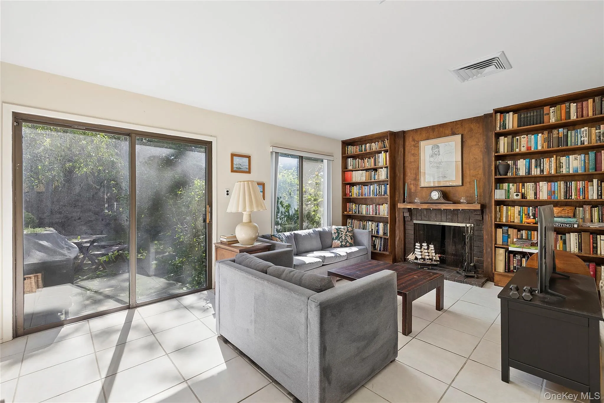 7 Stirrup Lane, Glen Cove, NY, 5 Bedrooms Bedrooms, 7 Rooms Rooms,2 BathroomsBathrooms,Residential,For Rent,Stirrup,0,1007514 7 Stirrup Lane, Glen Cove, NY, 5 Bedrooms Bedrooms, 7 Rooms Rooms,2 BathroomsBathrooms,Residential,For Rent,Stirrup,0,1007514