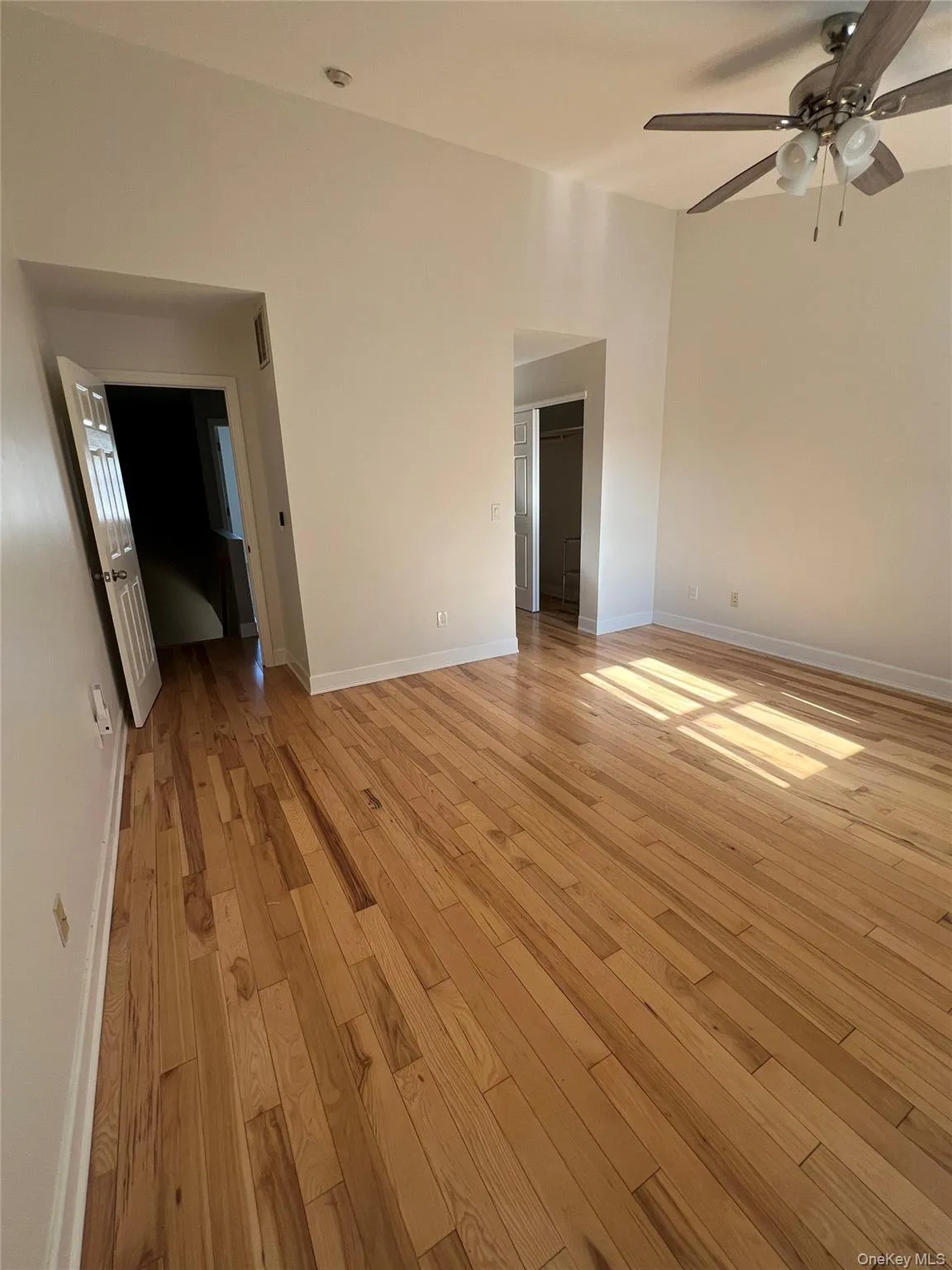 253 Windward Drive, Brookhaven, NY, 2 Bedrooms Bedrooms, 6 Rooms Rooms,1 BathroomBathrooms,Residential Lease,For Rent,Windward,0,1007518 253 Windward Drive, Brookhaven, NY, 2 Bedrooms Bedrooms, 6 Rooms Rooms,1 BathroomBathrooms,Residential Lease,For Rent,Windward,0,1007518
