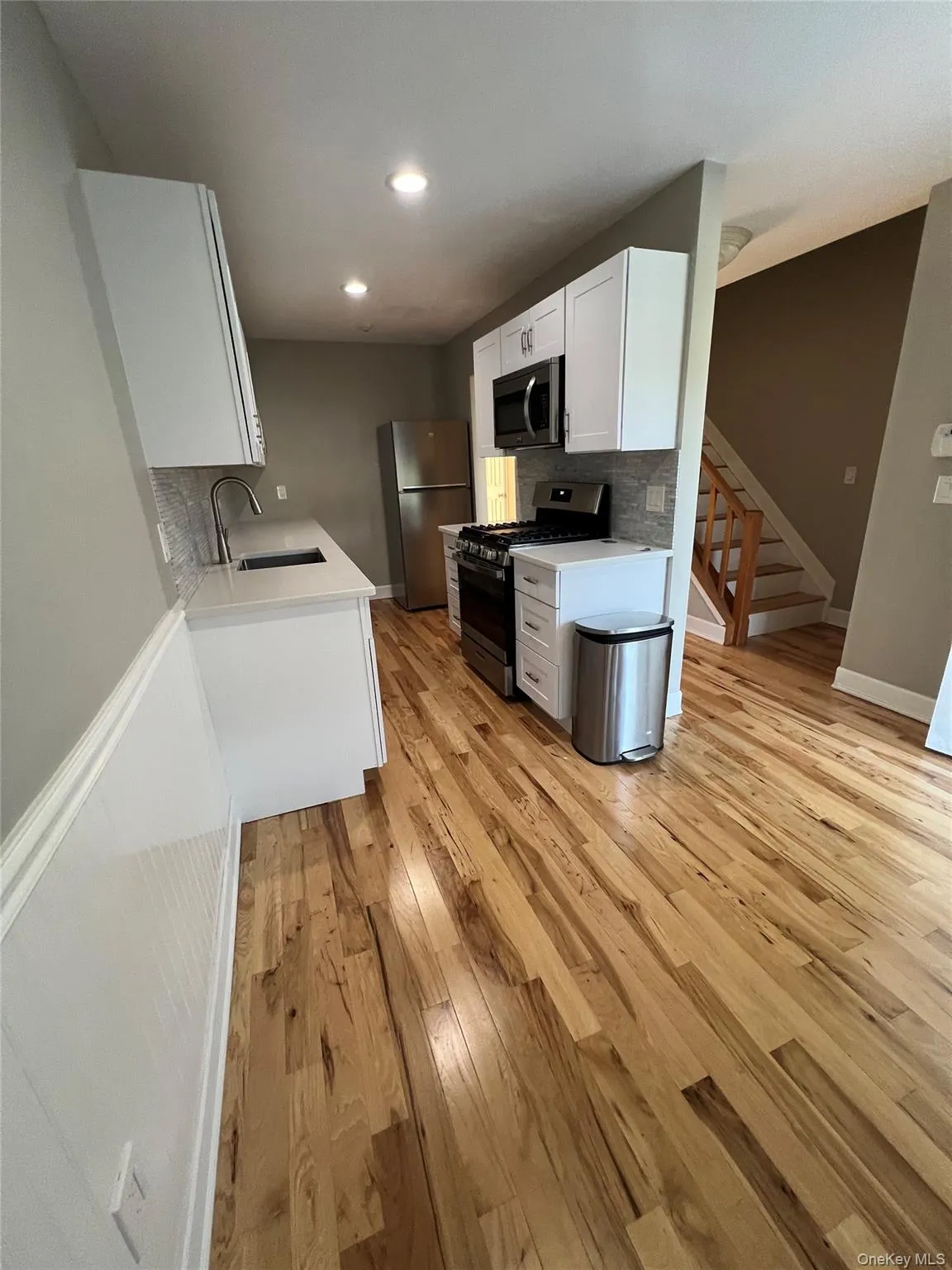 253 Windward Drive, Brookhaven, NY, 2 Bedrooms Bedrooms, 6 Rooms Rooms,1 BathroomBathrooms,Residential Lease,For Rent,Windward,0,1007518 253 Windward Drive, Brookhaven, NY, 2 Bedrooms Bedrooms, 6 Rooms Rooms,1 BathroomBathrooms,Residential Lease,For Rent,Windward,0,1007518