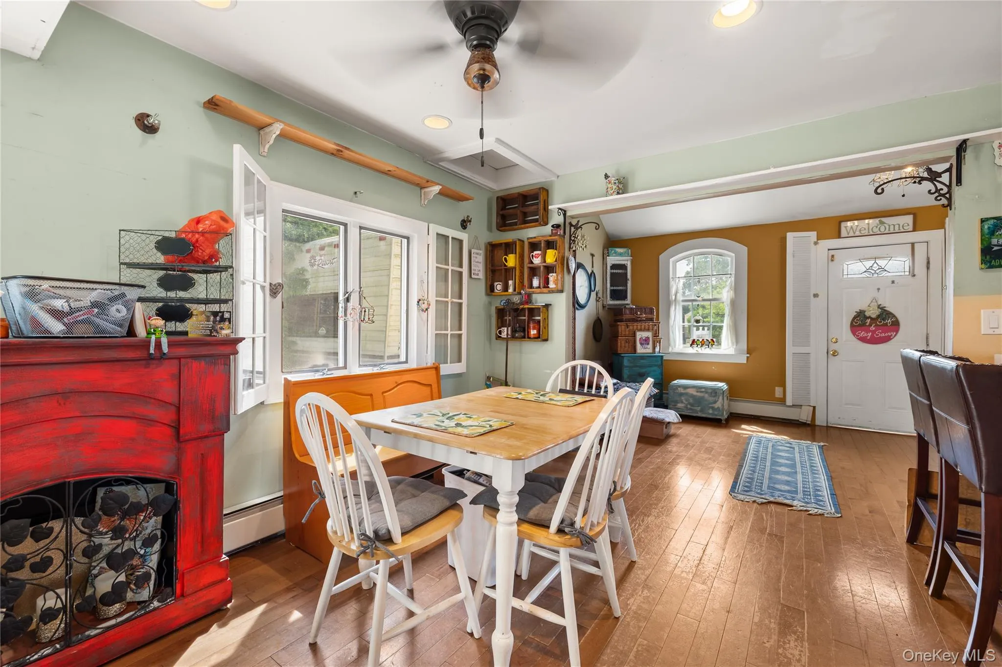 23 Dewey Place, Babylon, NY, 2 Bedrooms Bedrooms, 5 Rooms Rooms,1 BathroomBathrooms,Residential,For Rent,Dewey,0,KEY1007519 23 Dewey Place, Babylon, NY, 2 Bedrooms Bedrooms, 5 Rooms Rooms,1 BathroomBathrooms,Residential,For Rent,Dewey,0,KEY1007519