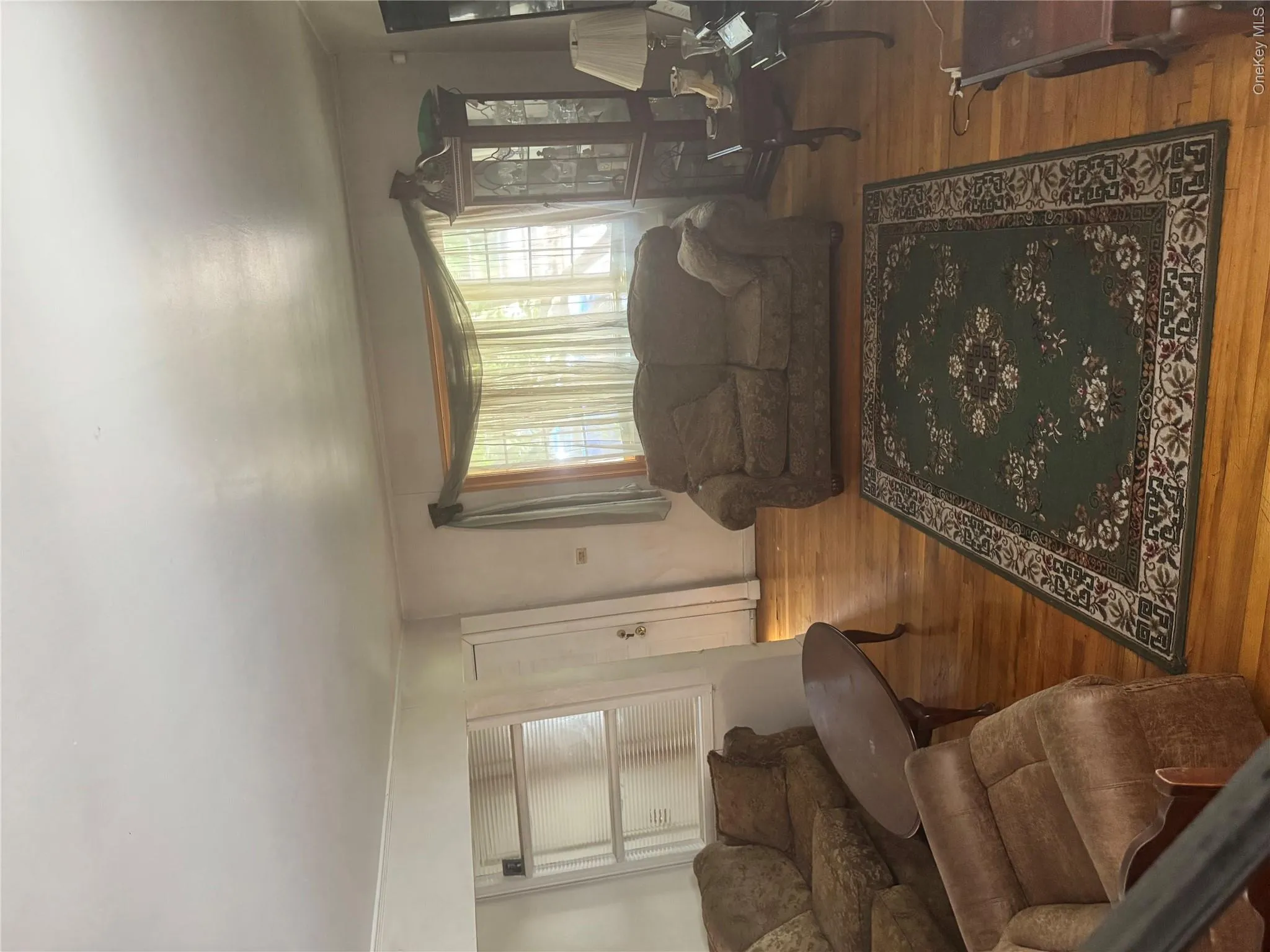8019 Grand Central Parkway, New York, NY, 4 Bedrooms Bedrooms, 10 Rooms Rooms,2 BathroomsBathrooms,Residential,For Rent,Grand Central,0,1007520 8019 Grand Central Parkway, New York, NY, 4 Bedrooms Bedrooms, 10 Rooms Rooms,2 BathroomsBathrooms,Residential,For Rent,Grand Central,0,1007520