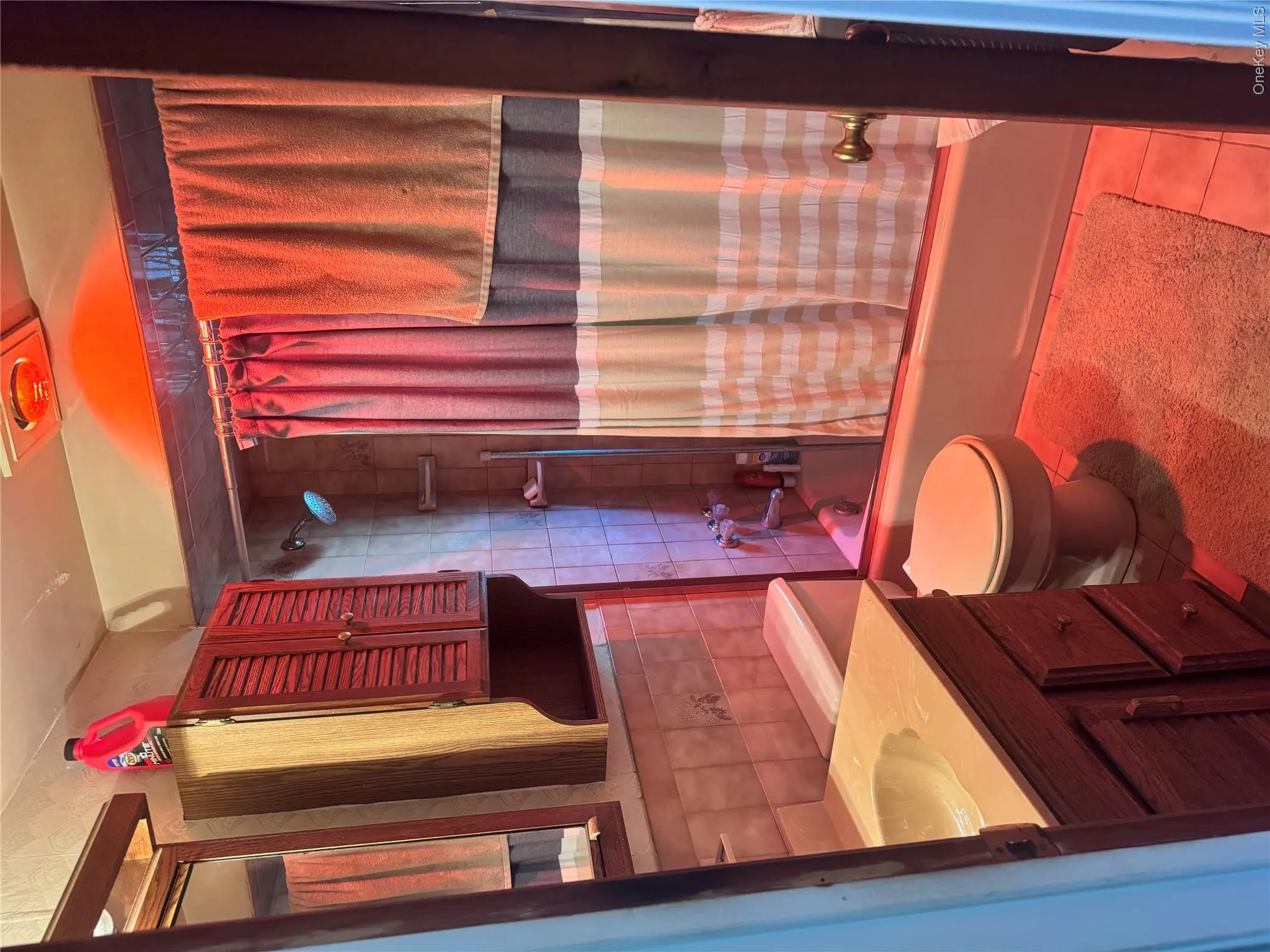 8019 Grand Central Parkway, New York, NY, 4 Bedrooms Bedrooms, 10 Rooms Rooms,2 BathroomsBathrooms,Residential,For Rent,Grand Central,0,1007520 8019 Grand Central Parkway, New York, NY, 4 Bedrooms Bedrooms, 10 Rooms Rooms,2 BathroomsBathrooms,Residential,For Rent,Grand Central,0,1007520