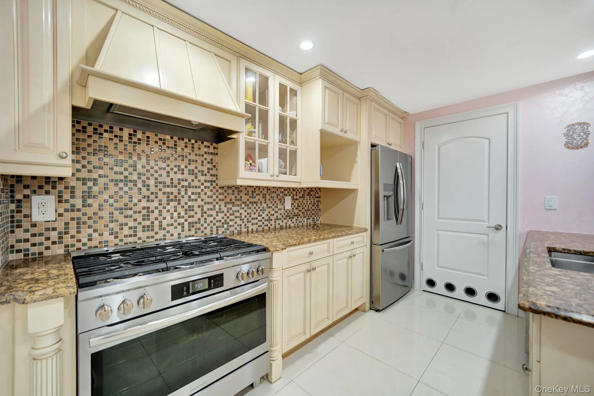 63-36 99th Street, New York, NY, 1 Bedroom Bedrooms, 3 Rooms Rooms,1 BathroomBathrooms,Residential,For Rent,99th,0,1007523 63-36 99th Street, New York, NY, 1 Bedroom Bedrooms, 3 Rooms Rooms,1 BathroomBathrooms,Residential,For Rent,99th,0,1007523