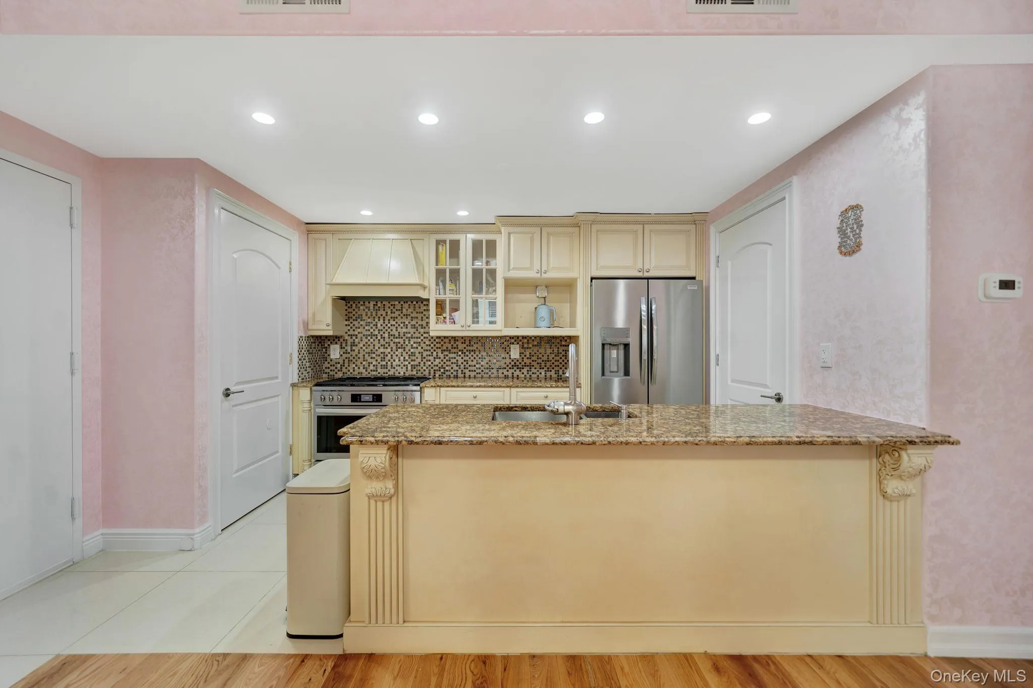 63-36 99th Street, New York, NY, 1 Bedroom Bedrooms, 3 Rooms Rooms,1 BathroomBathrooms,Residential,For Rent,99th,0,1007523 63-36 99th Street, New York, NY, 1 Bedroom Bedrooms, 3 Rooms Rooms,1 BathroomBathrooms,Residential,For Rent,99th,0,1007523