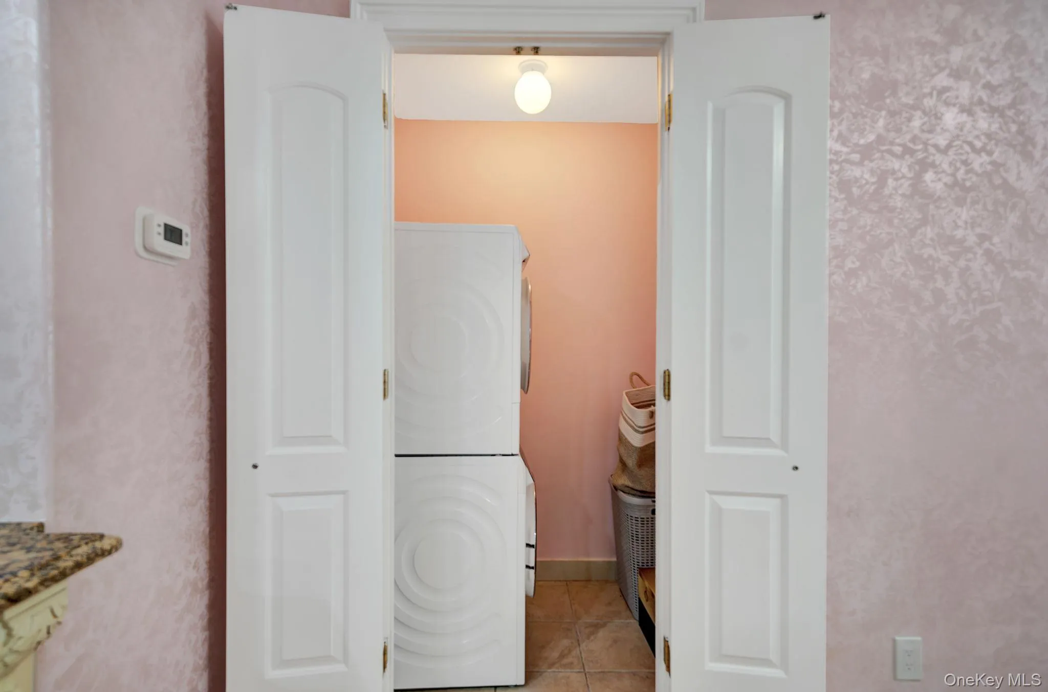 63-36 99th Street, New York, NY, 1 Bedroom Bedrooms, 3 Rooms Rooms,1 BathroomBathrooms,Residential,For Rent,99th,0,1007523 63-36 99th Street, New York, NY, 1 Bedroom Bedrooms, 3 Rooms Rooms,1 BathroomBathrooms,Residential,For Rent,99th,0,1007523