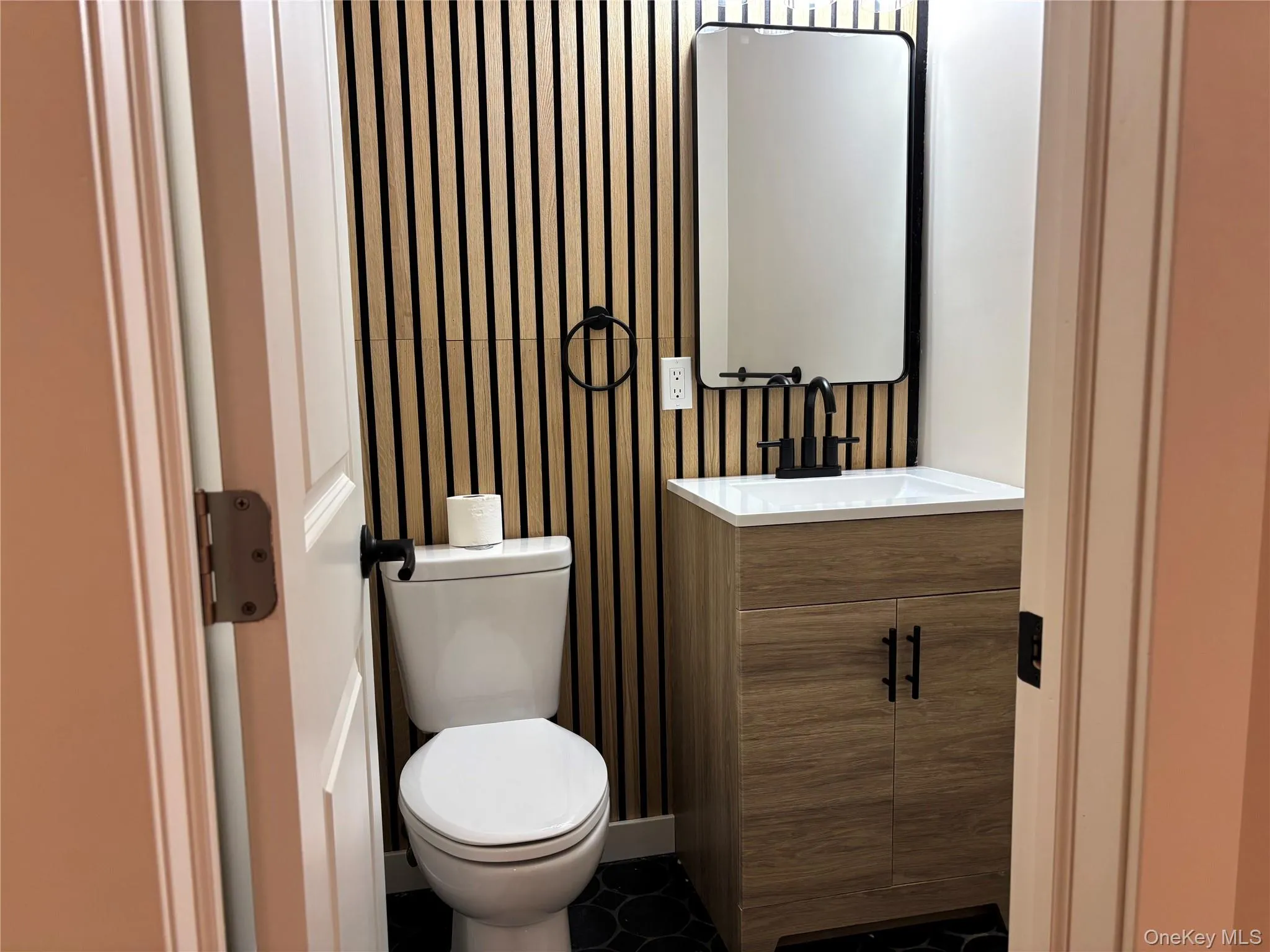 Powder room Powder room