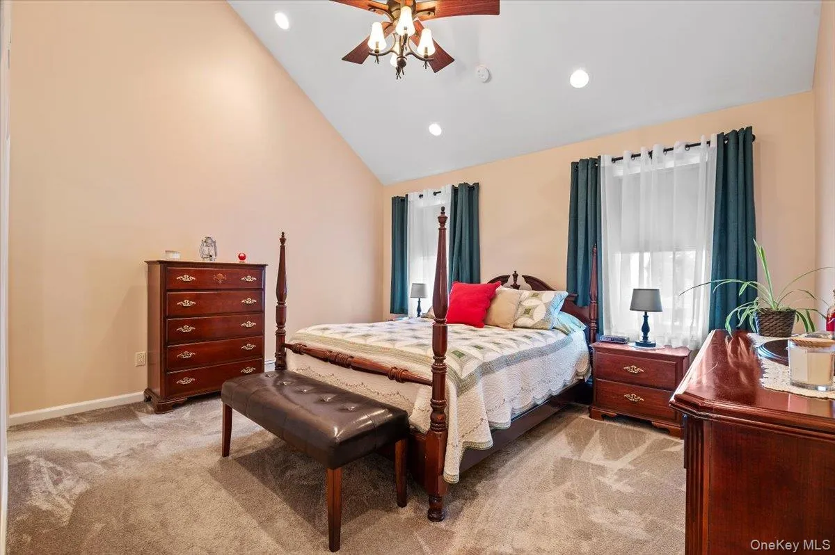4 Westbury Avenue, Oyster Bay, NY, 5 Bedrooms Bedrooms, 8 Rooms Rooms,3 BathroomsBathrooms,Residential,For Rent,Westbury,0,1007526 4 Westbury Avenue, Oyster Bay, NY, 5 Bedrooms Bedrooms, 8 Rooms Rooms,3 BathroomsBathrooms,Residential,For Rent,Westbury,0,1007526